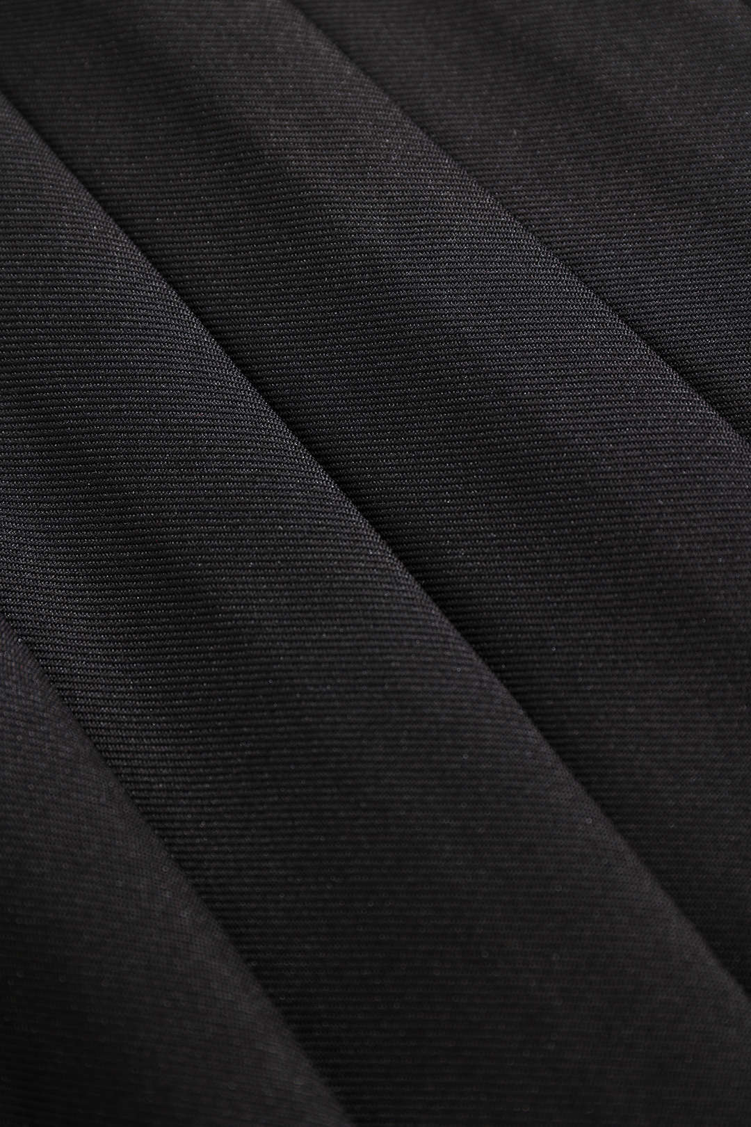 חצאית מיני קפלים בסיסית 