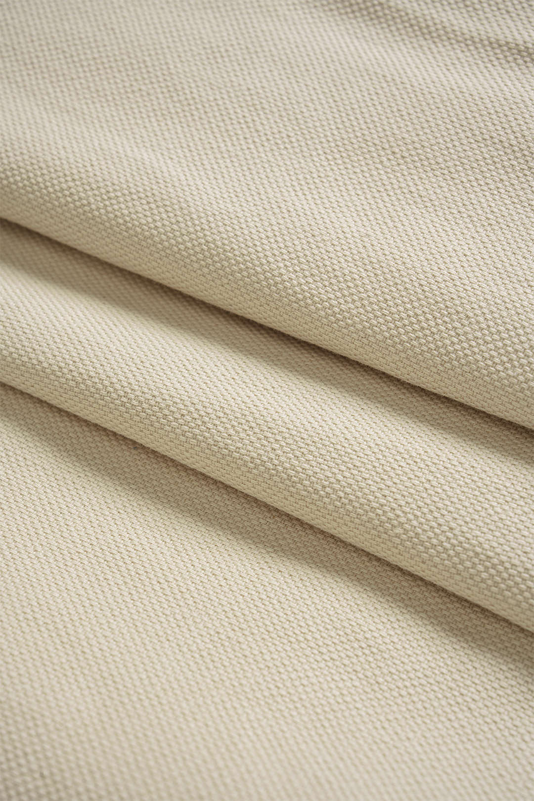 חצאית מיני קפלים מנוגדת 