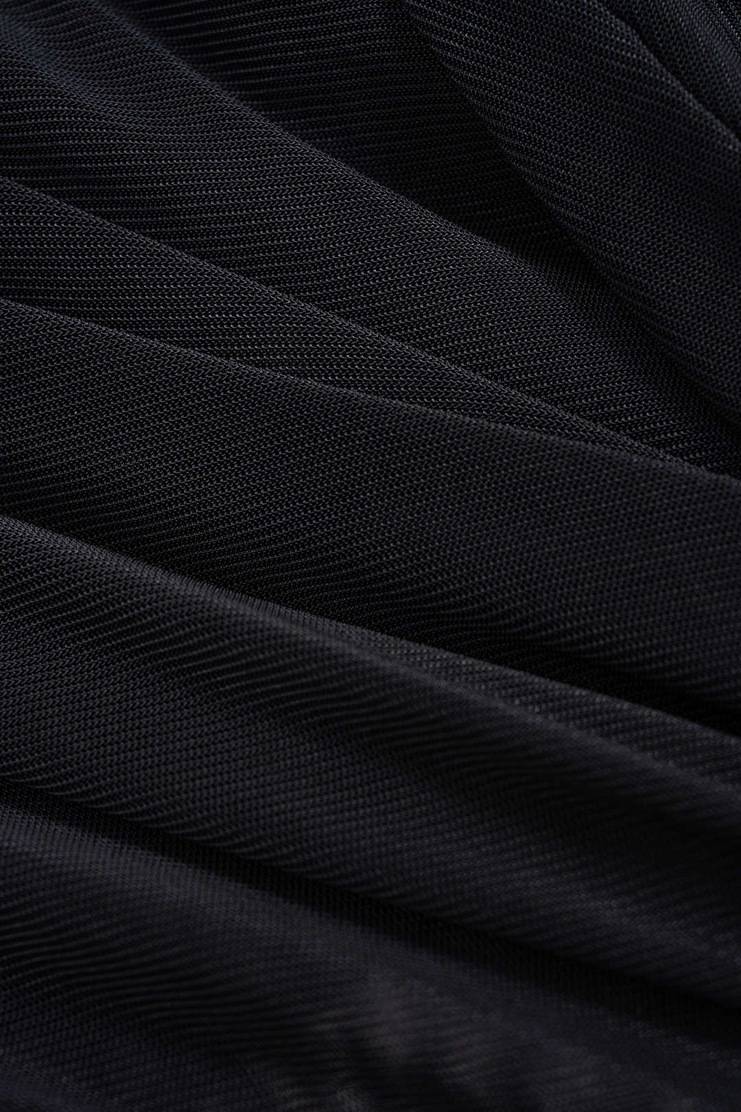 חולצה ארוכת שרוולים עם קפלים ורשת שקופה 