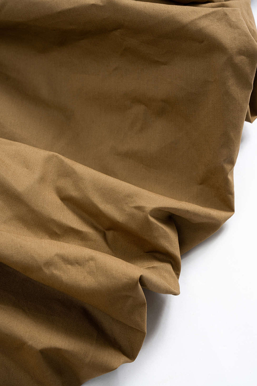 חצאית מיני מעוטרת עם קפלים אחידים 