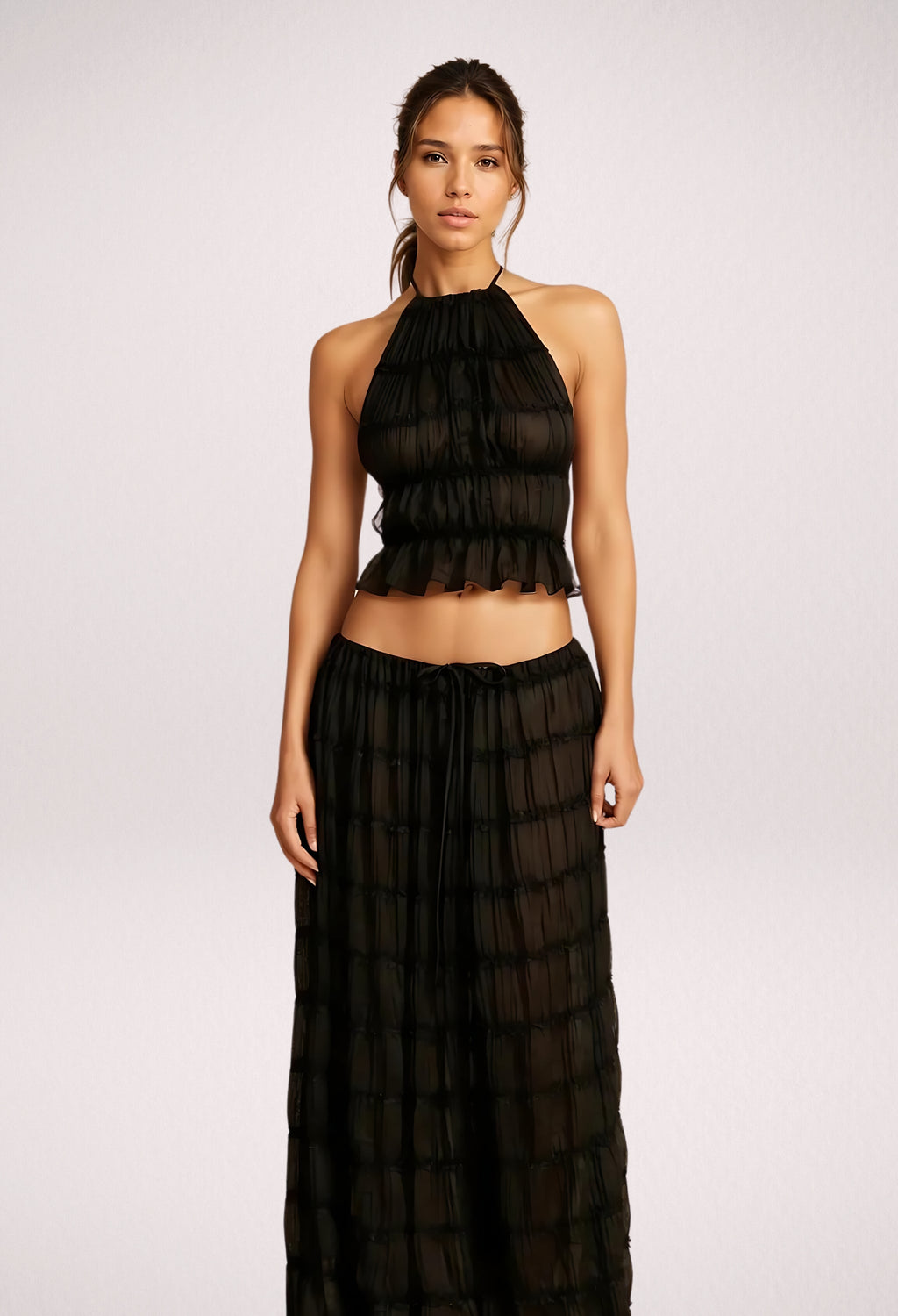 Conjunto Falda Maxi Negra Con Cuello Alto Y Volantes