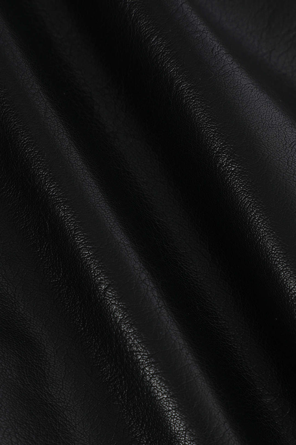 חצאית מידי דמוית עור עם קפלים מנוגדים 