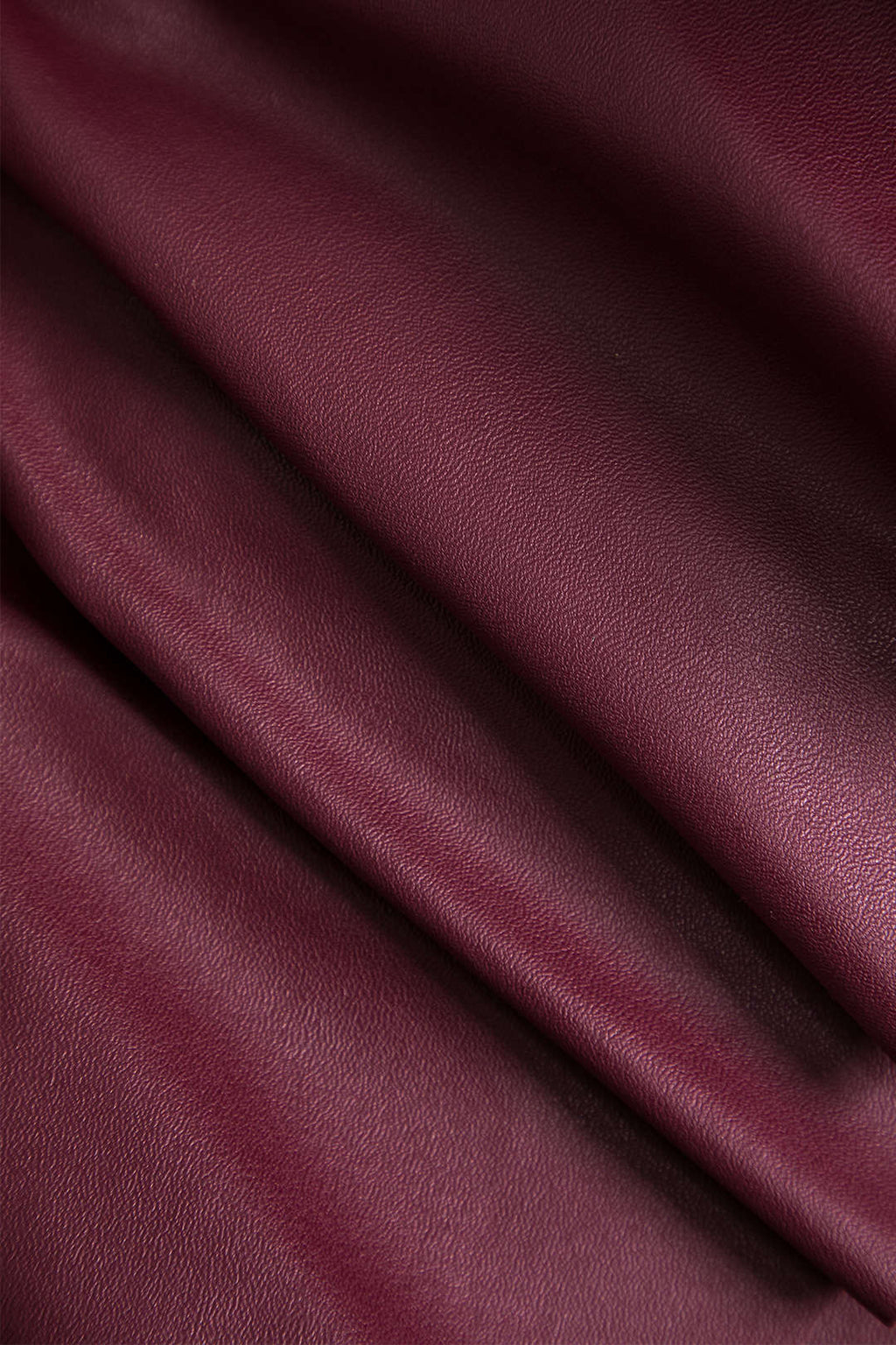 חצאית שכבות אסימטרית דמוית עור אחידה 