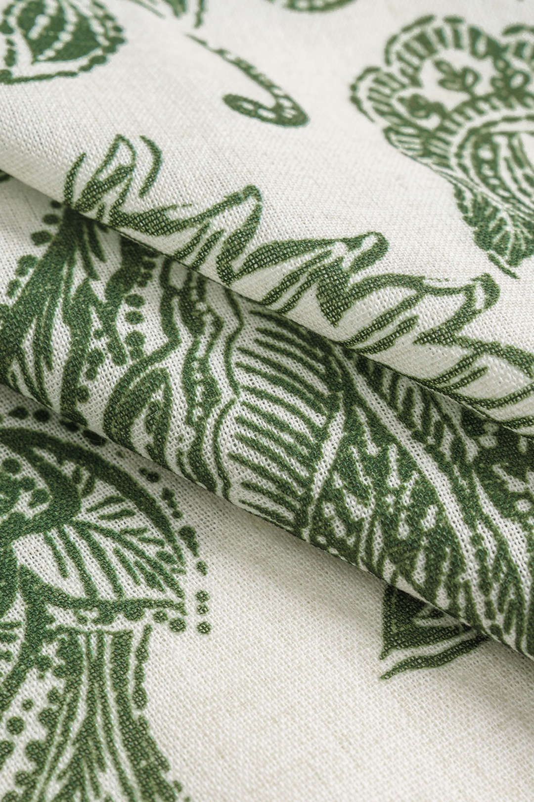 חולצה ארוכת שרוולים עם הדפס פרחוני 