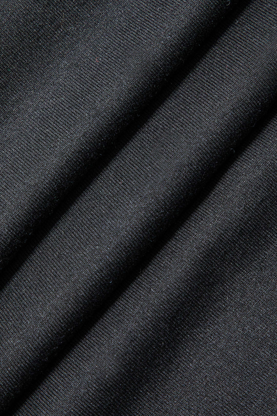 חצאית ג'ינס עם טלאים 