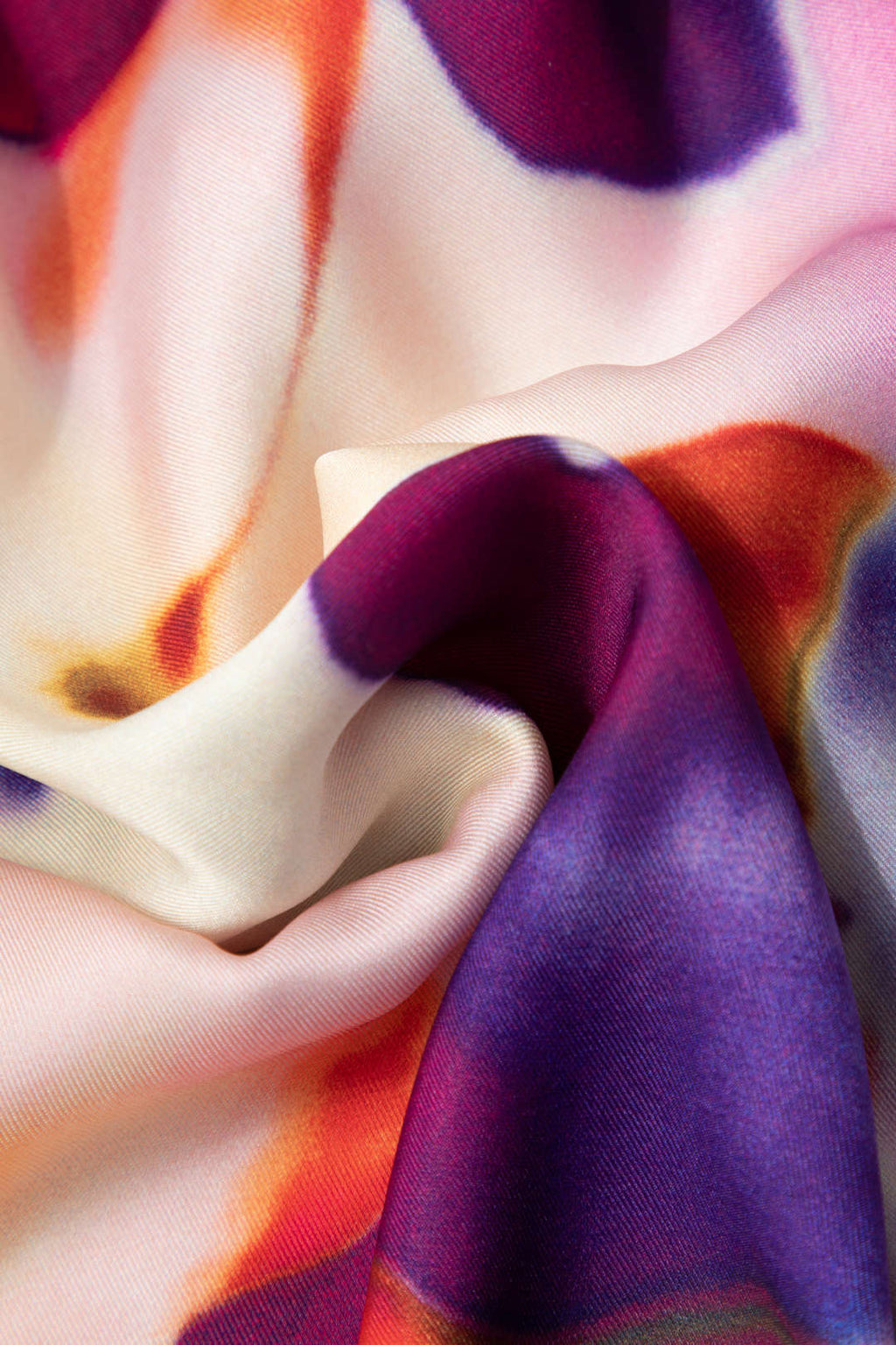 חולצת סאטן מודפסת 