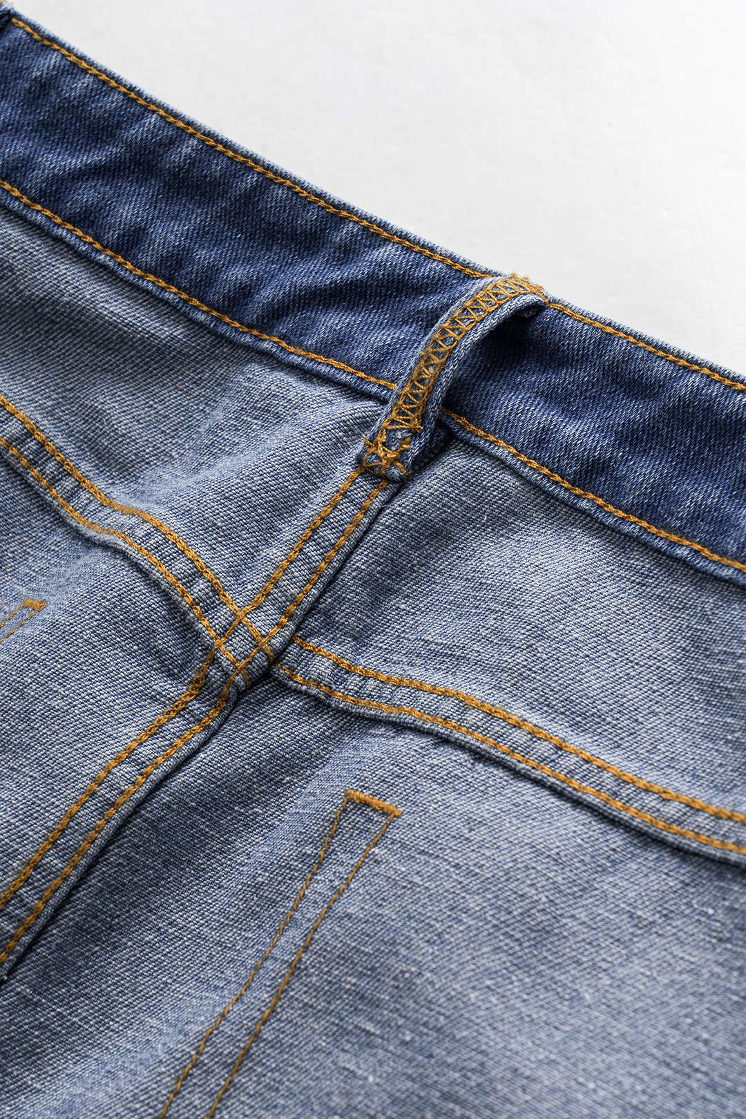Falda Denim Reversible con Bolsillos Mini de Uso Diario