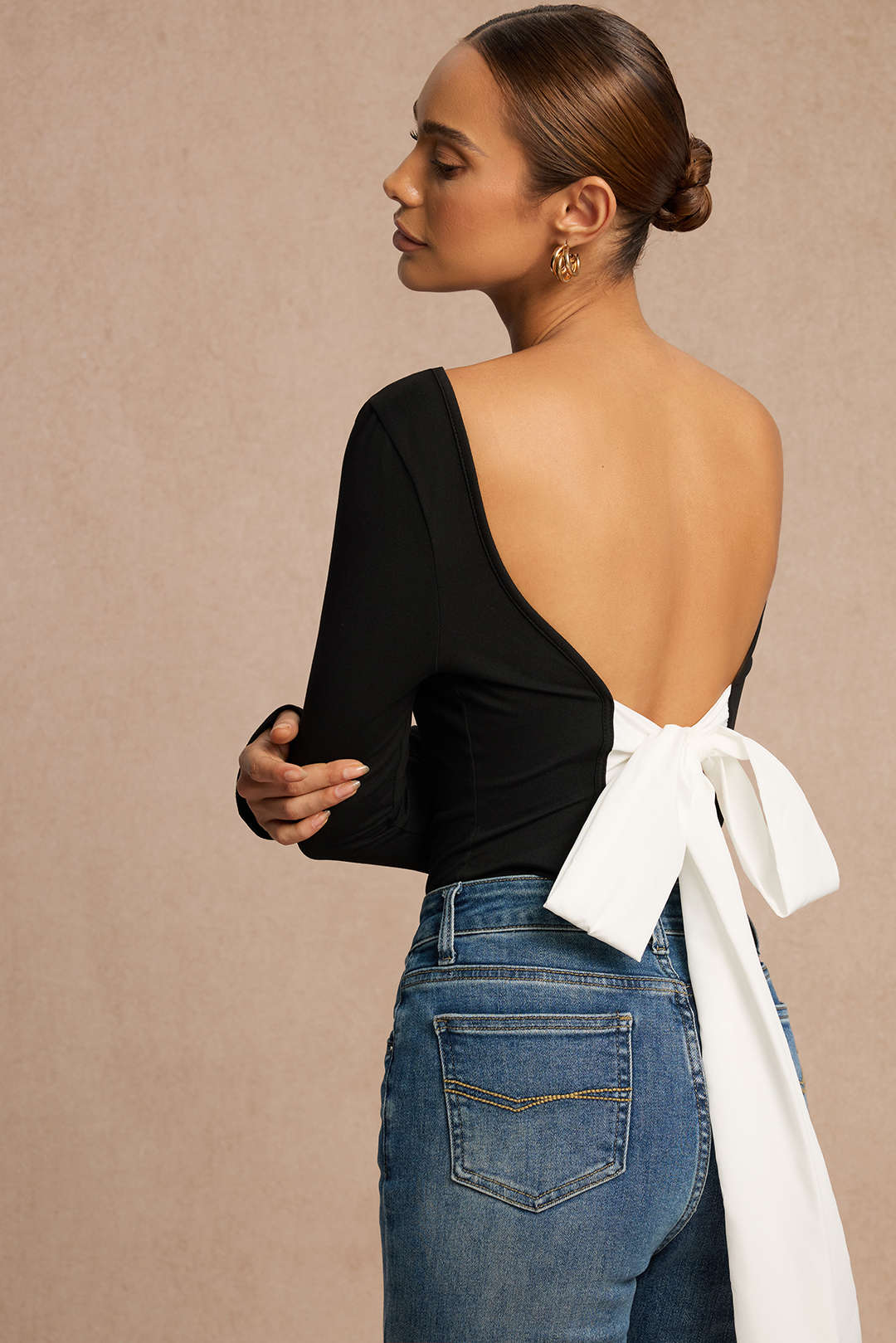 Bow Tie-Up Backless Long-Sleeve Top