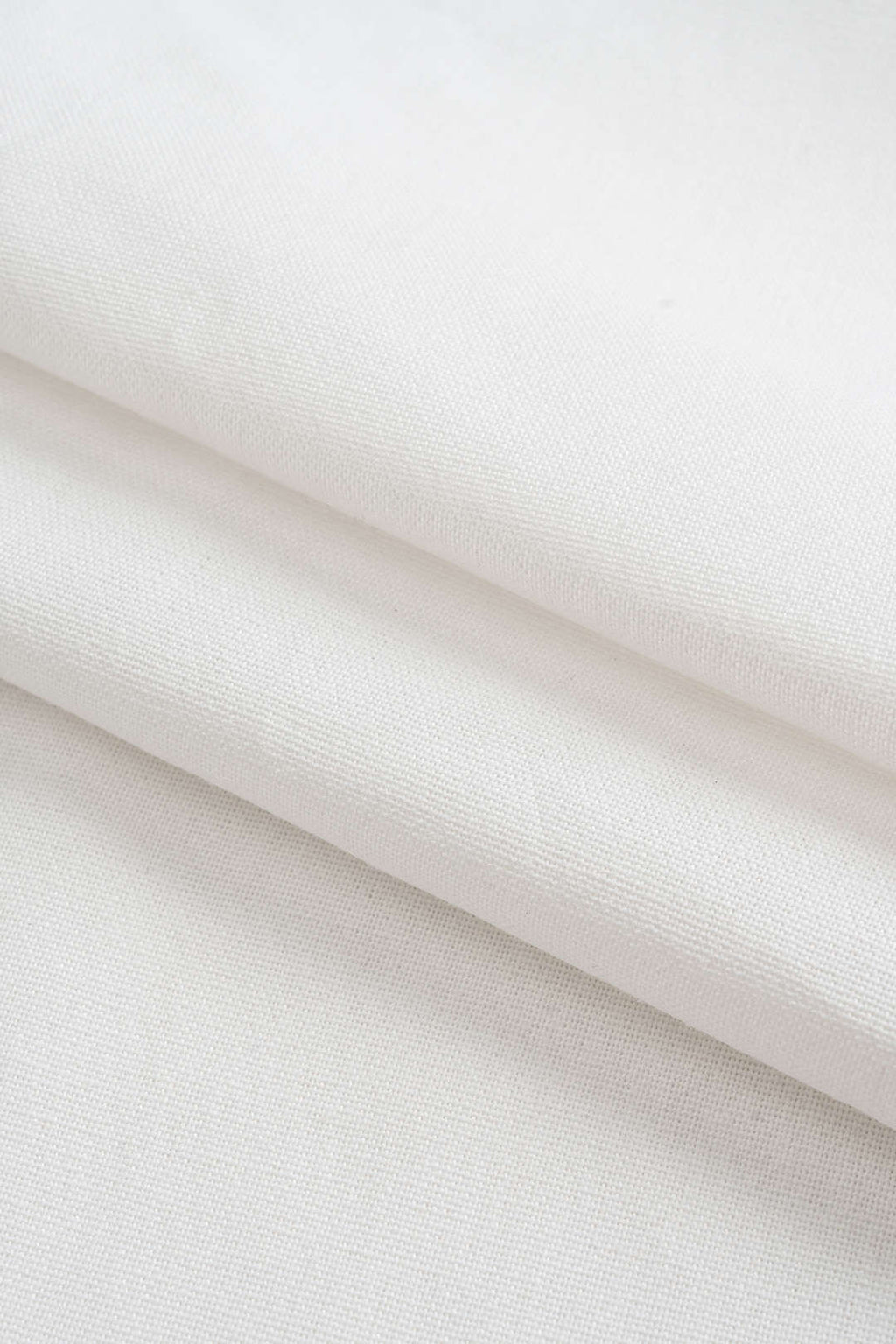 חצאית אסימטרית עם קפלים מפשתן 