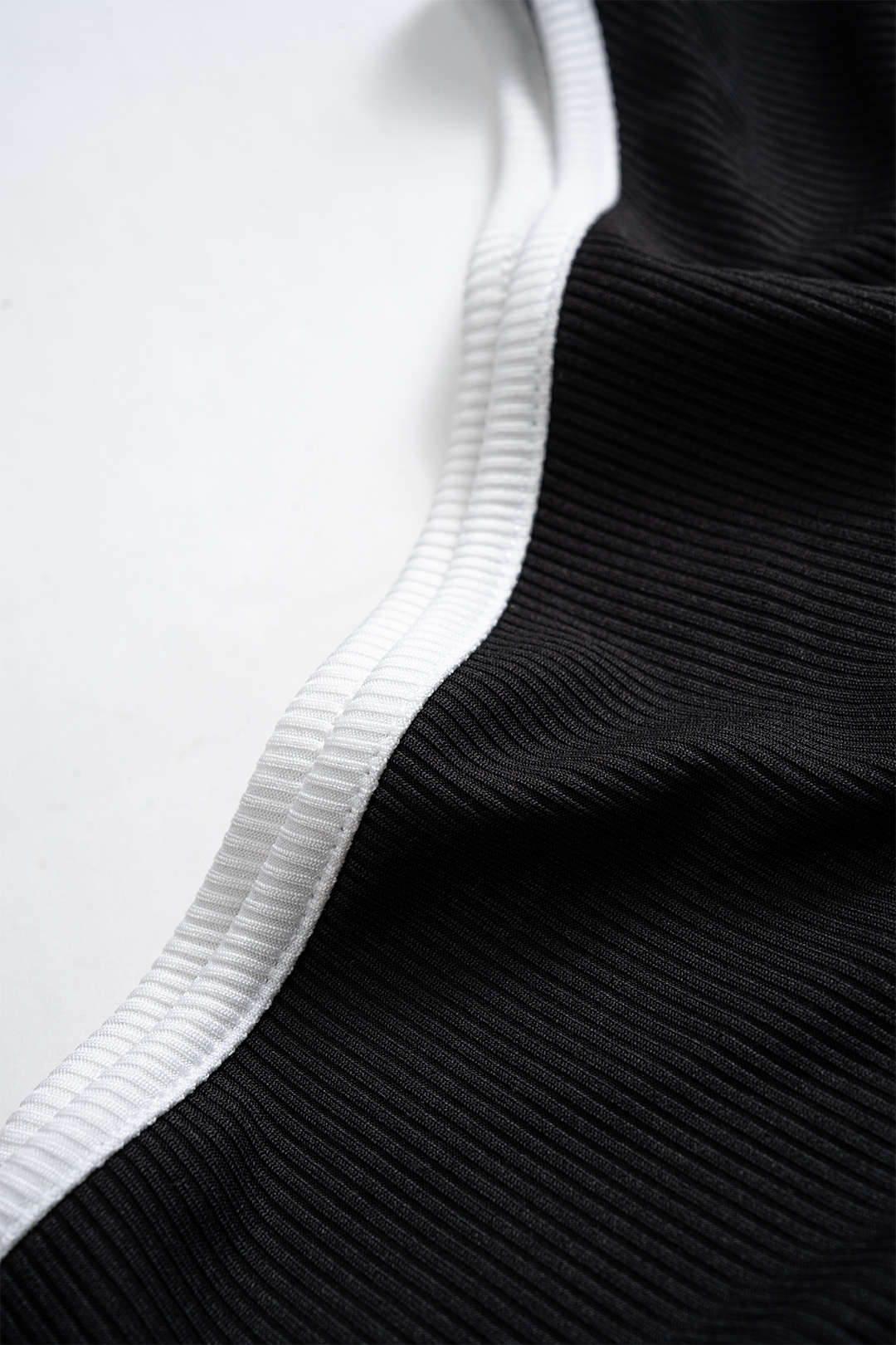 Asymmetrical Neck Contrast Long-Sleeve T-Shirt