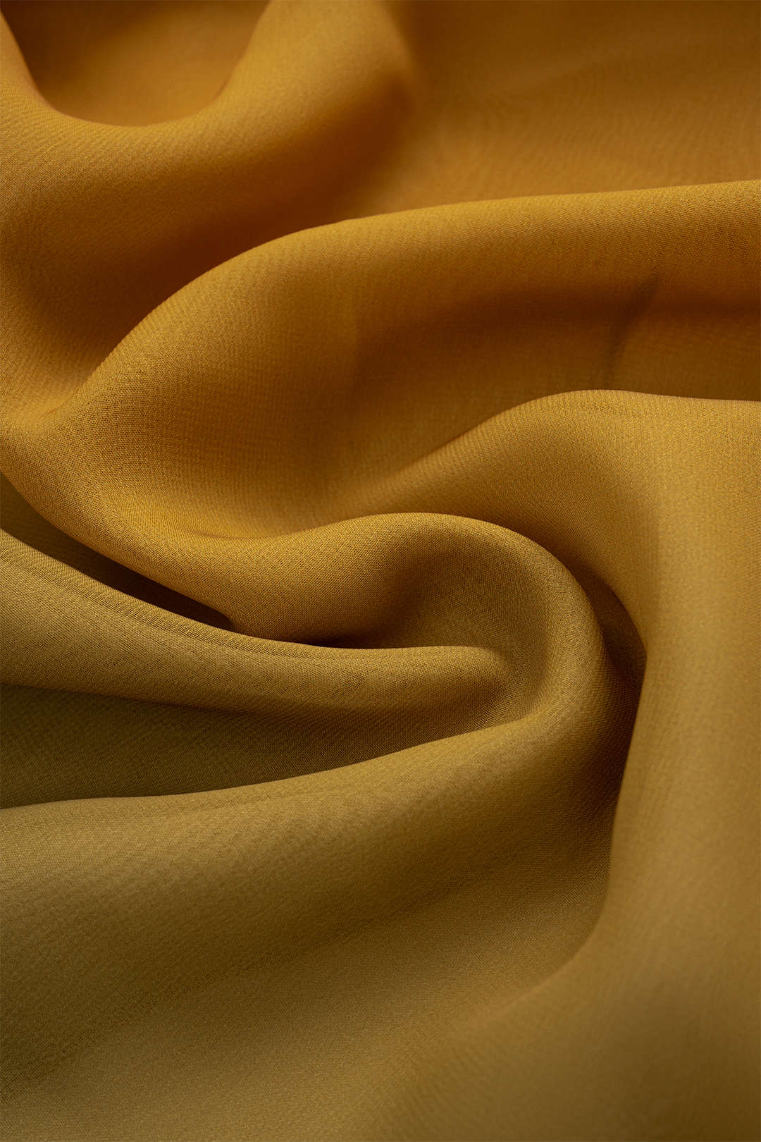 חצאית אסימטרית עם הדפס אומברה 