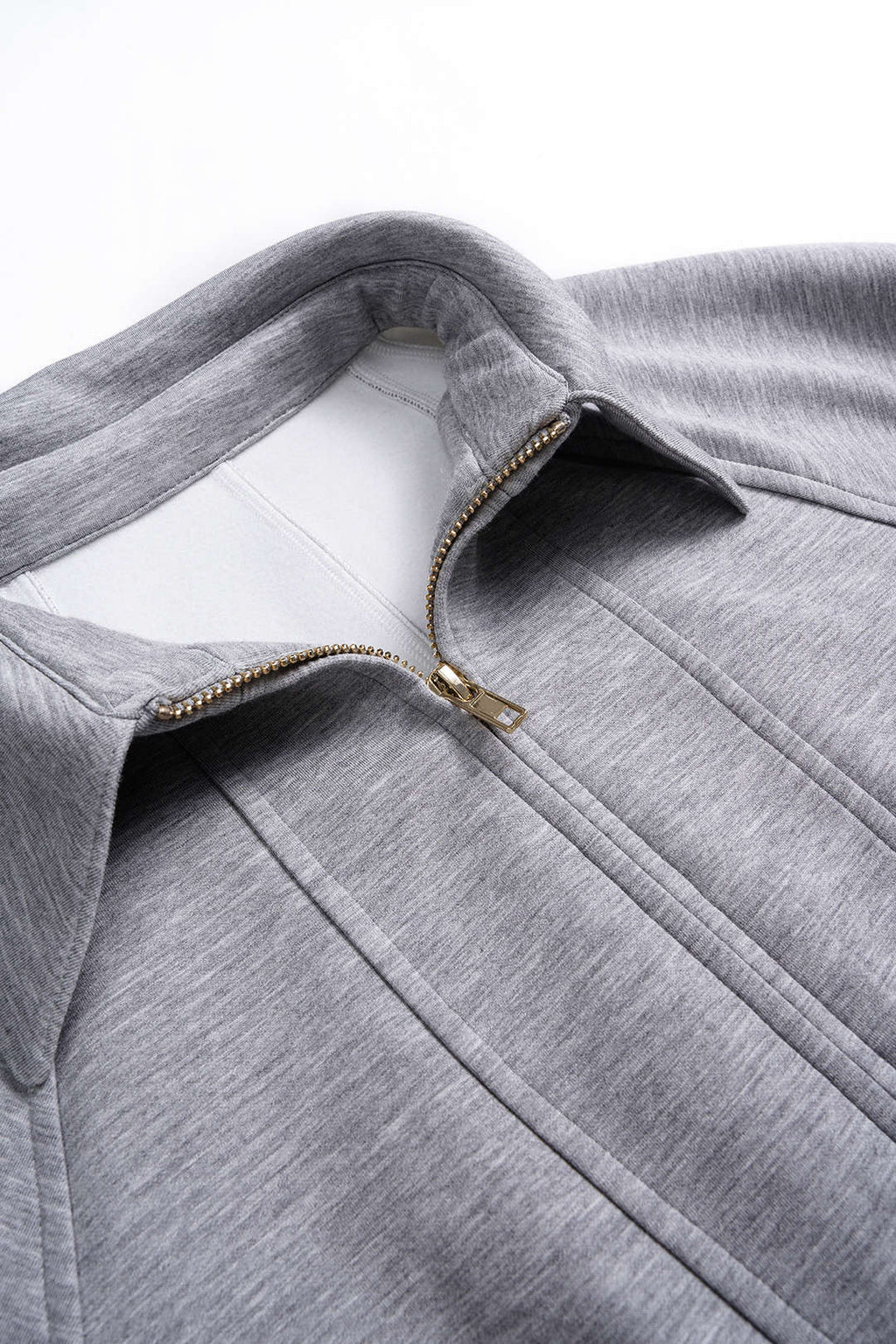 סווטשירט עם רוכסן וצמוד מותן 