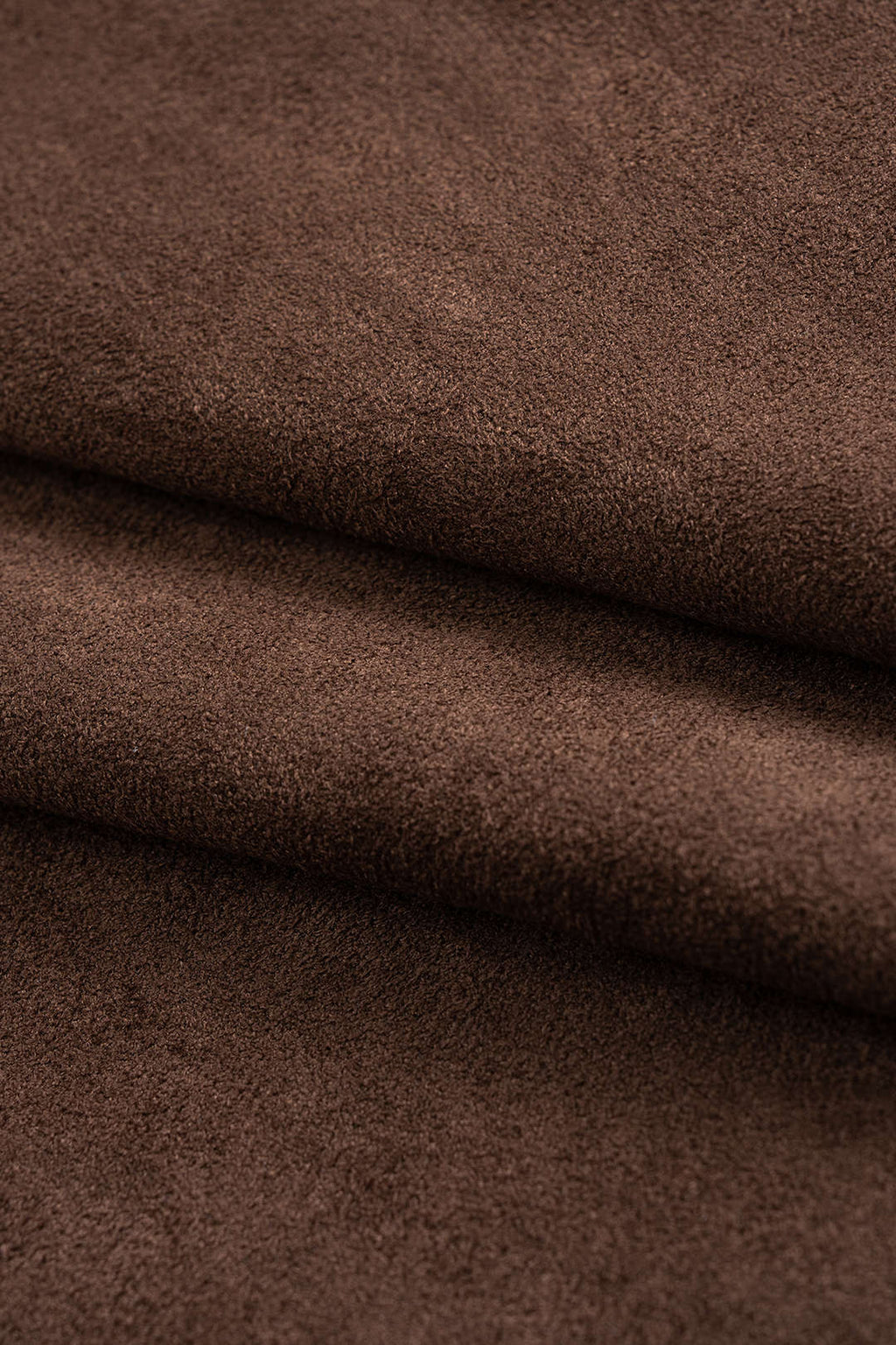 חצאית זמש עם חגורה 