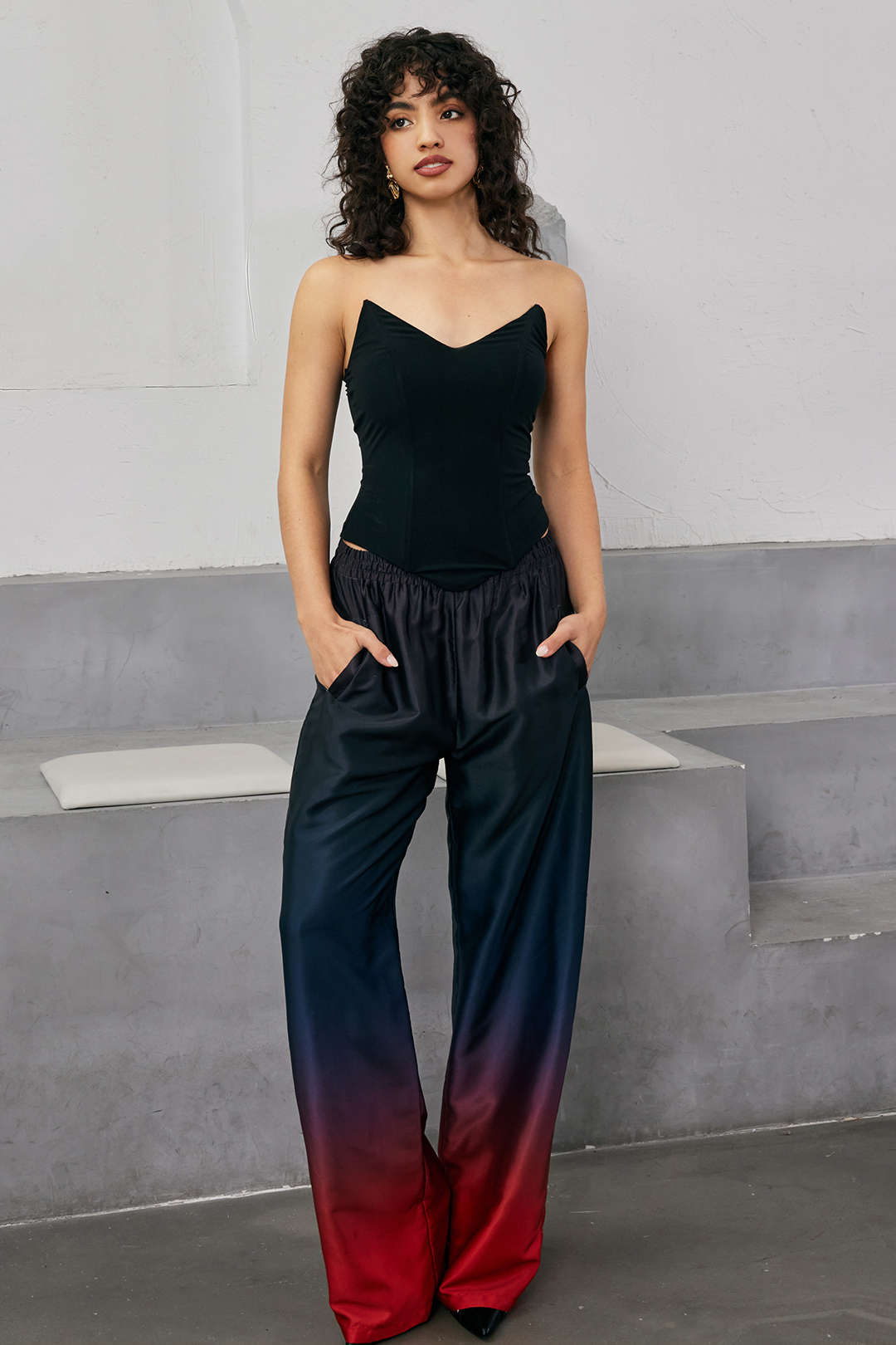 Blusa Sin Mangas Con Escote En V Y Silueta Elegante Ajuste