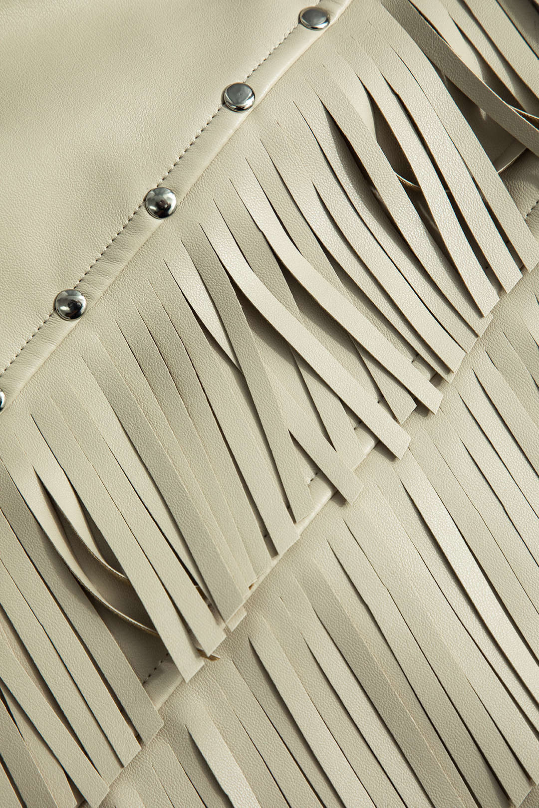 חצאית חלקה עם פרנזים 