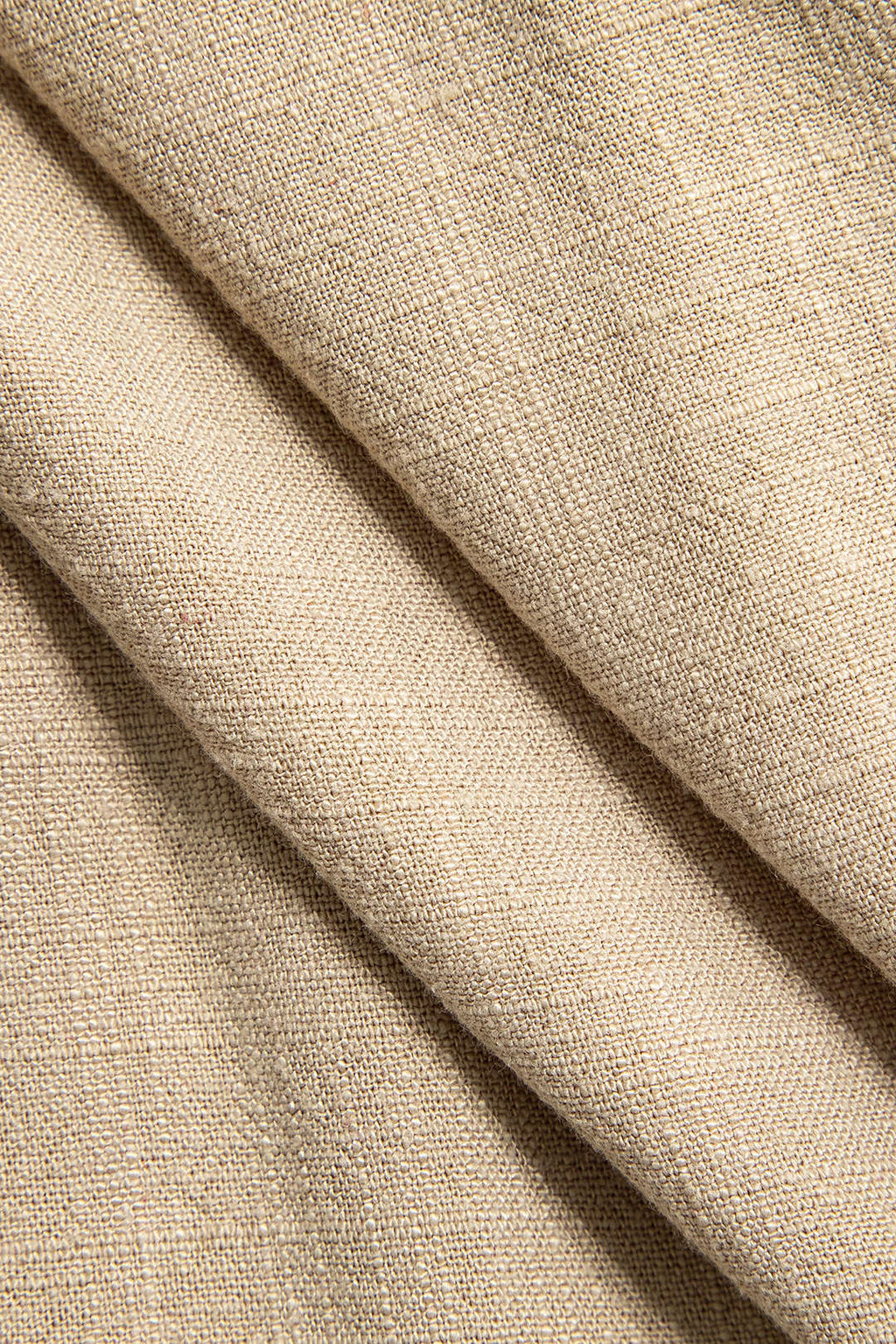 חצאית קשירה עם גדילים 