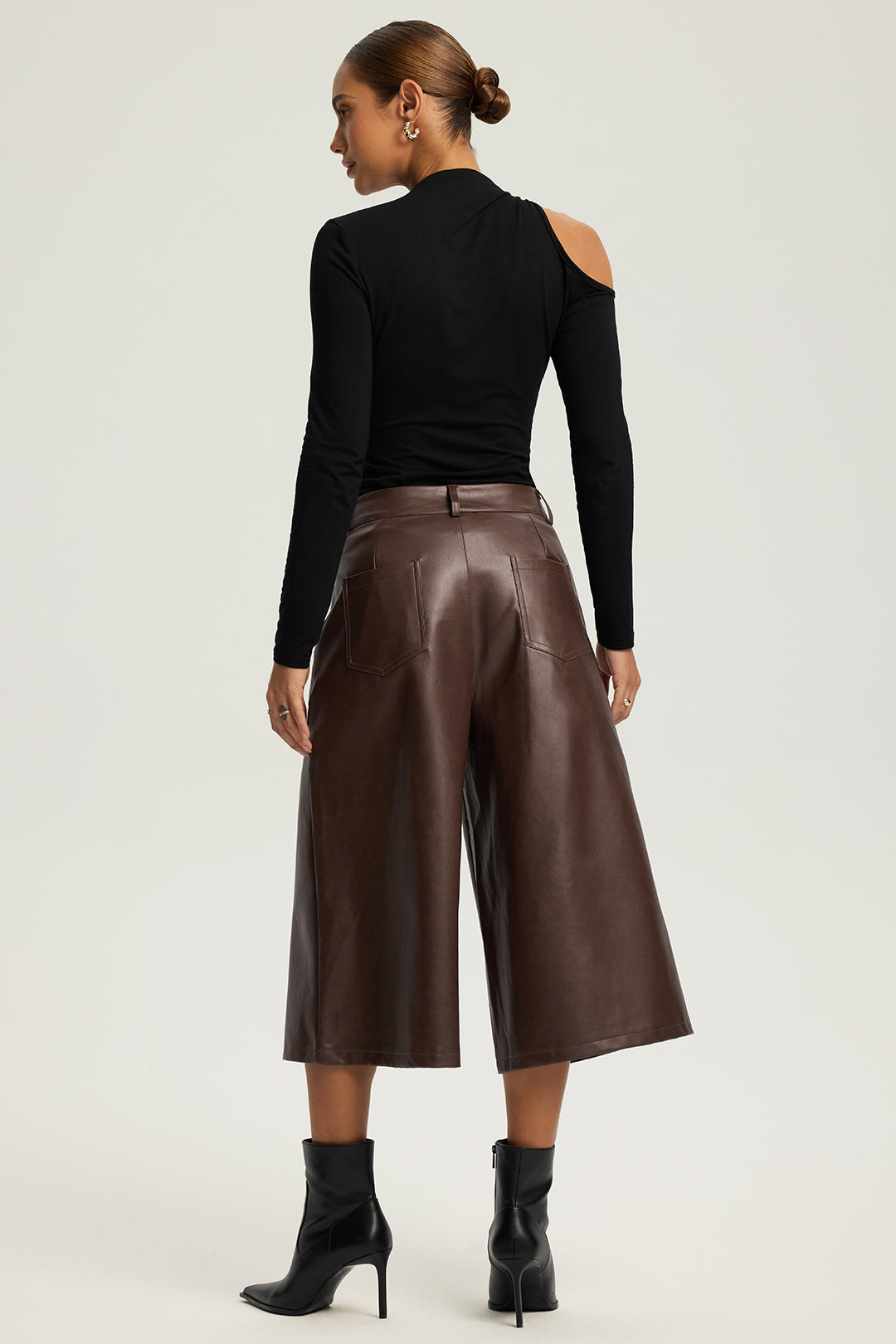 Cut Out Asymmetrical Long-Sleeve Top