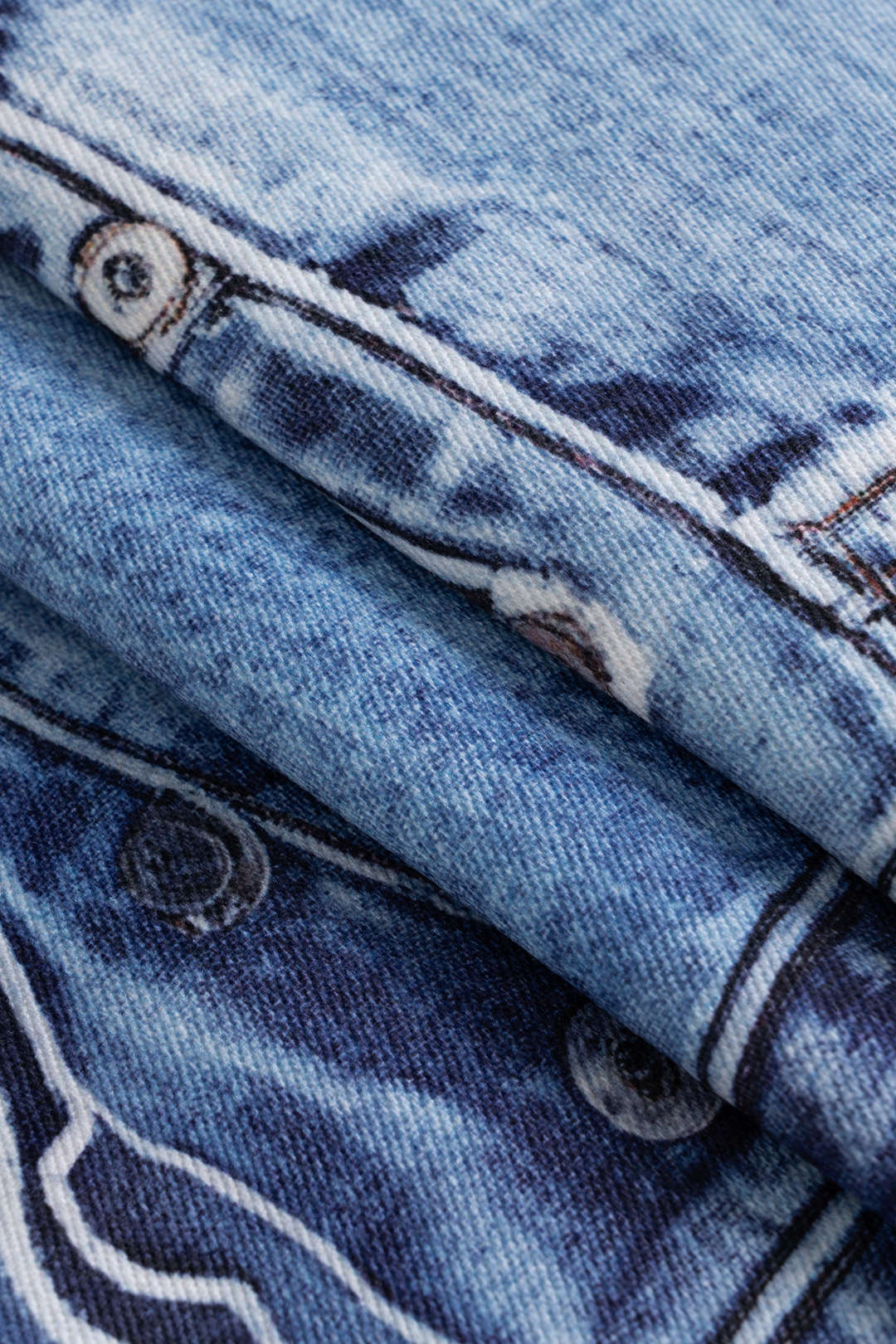 חצאית עם הדפס אבסטרקטי 