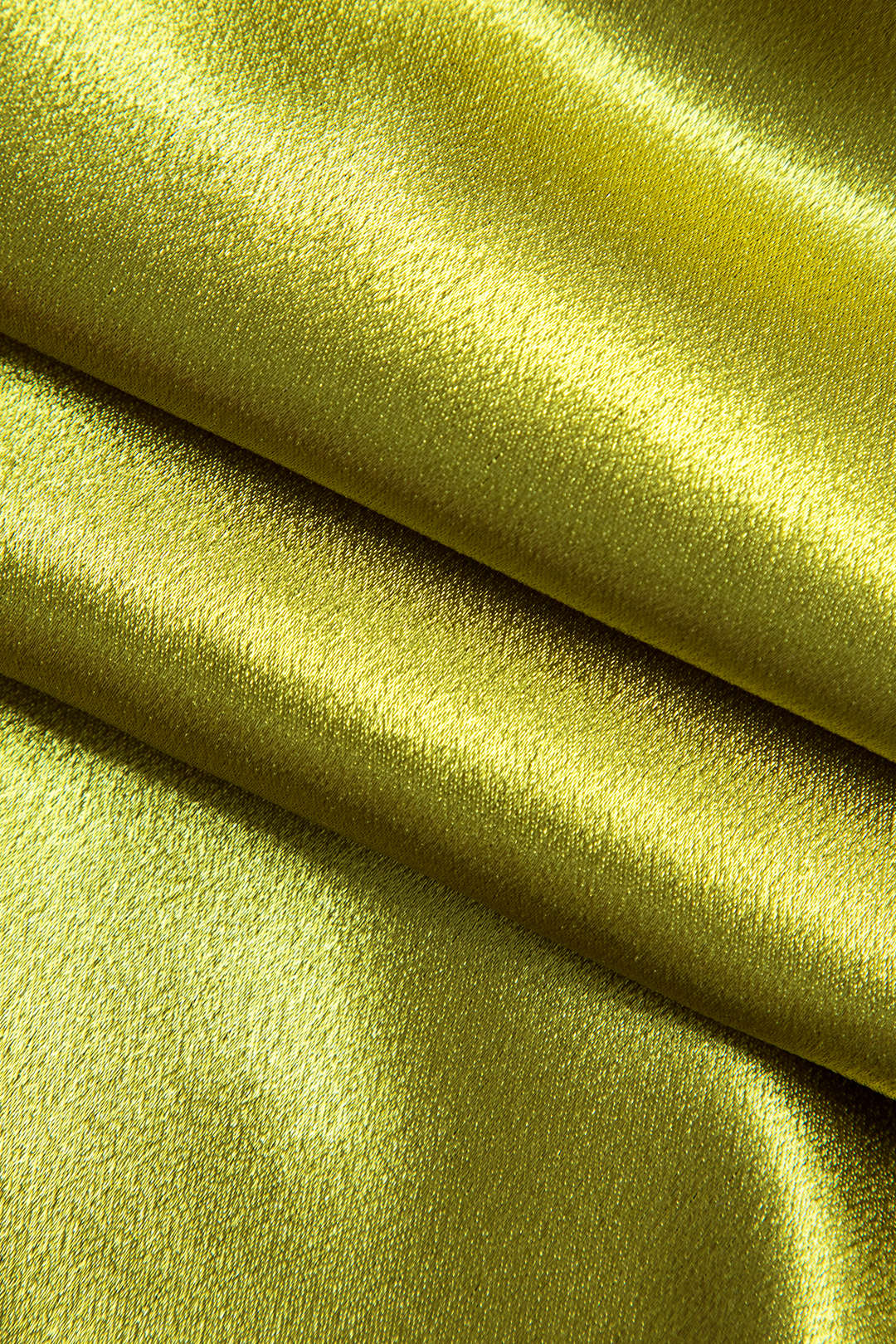 שמלת מיני עם קשירה קדמית וצווארון קפלים וחגורה 