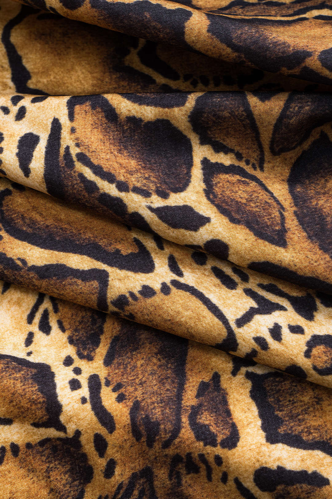 חולצה ארוכת שרוולים עם הדפס נמר וקשירה מלפנים 