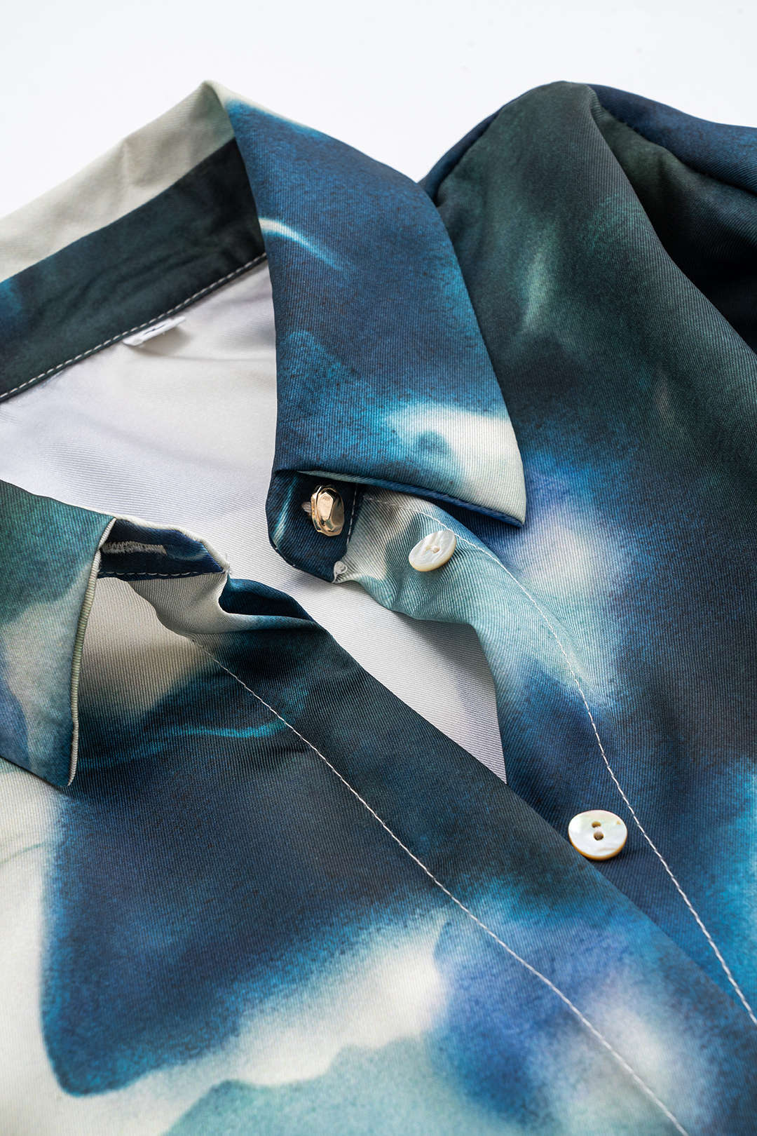 חולצה ארוכת שרוולים עם הדפס אומברה בצבעי מים 