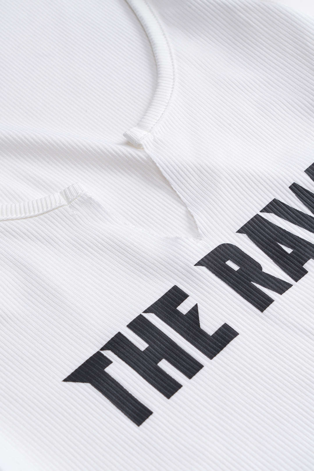Blusa Texturizada Sin Mangas Con Impresión De Letras