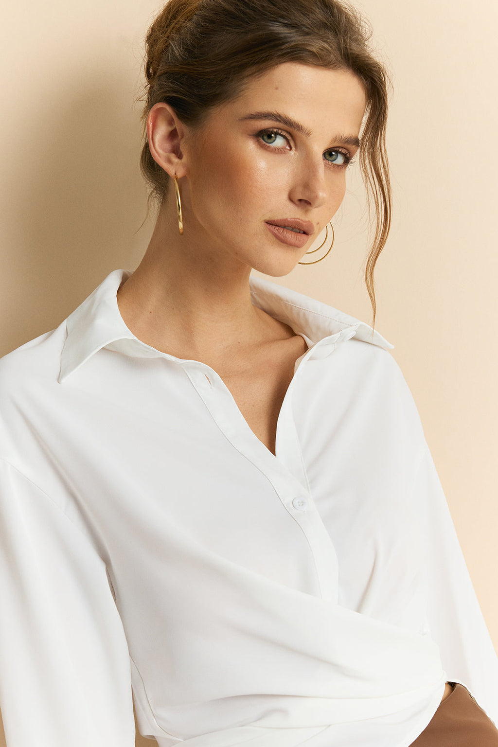 חולצה ארוכת שרוולים עם קפלים וקשירה 