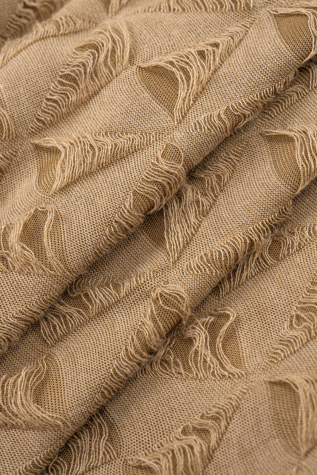 חצאית עם שרוך קרוע 