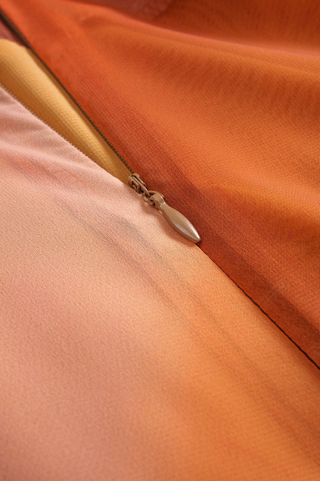 חצאית שיפון עם הדפס אומברה 