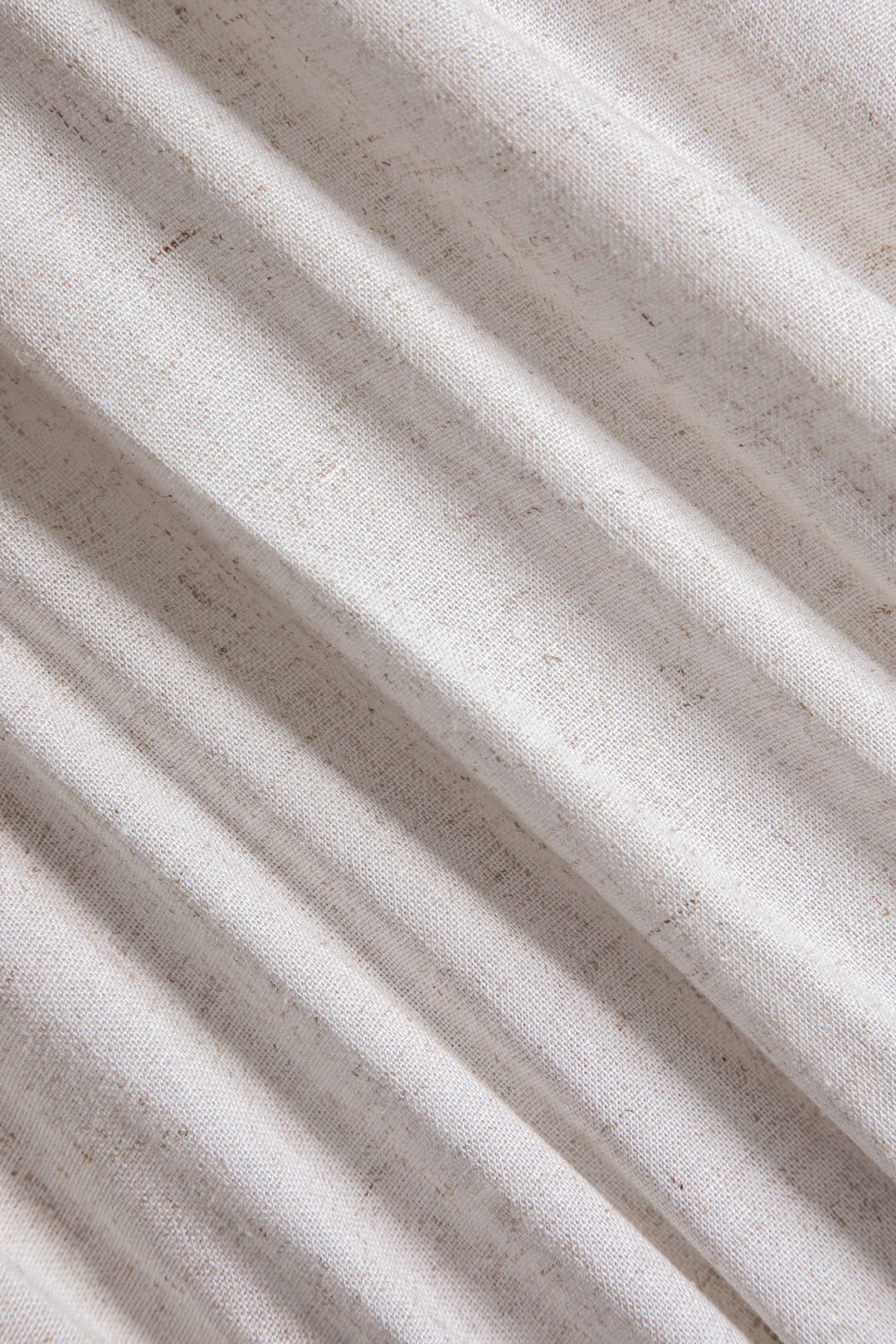 שמלת מיני עם שרוולים ארוכים, טלאים וקשירה, דמוי עור 