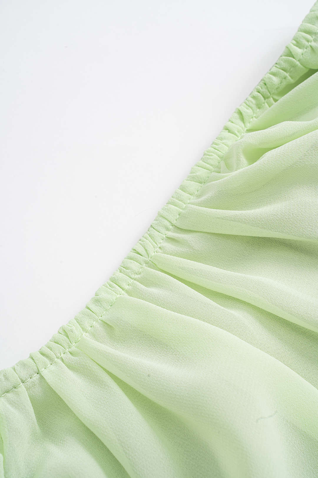 חולצה ארוכת שרוולים עם קפלים ושכבות 