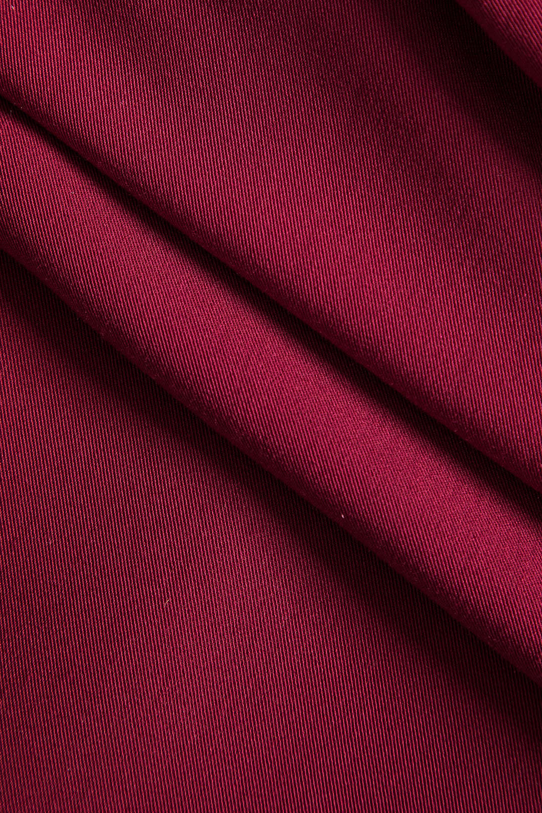 שמלת מיני חלקה עם קפלים וקשירה 