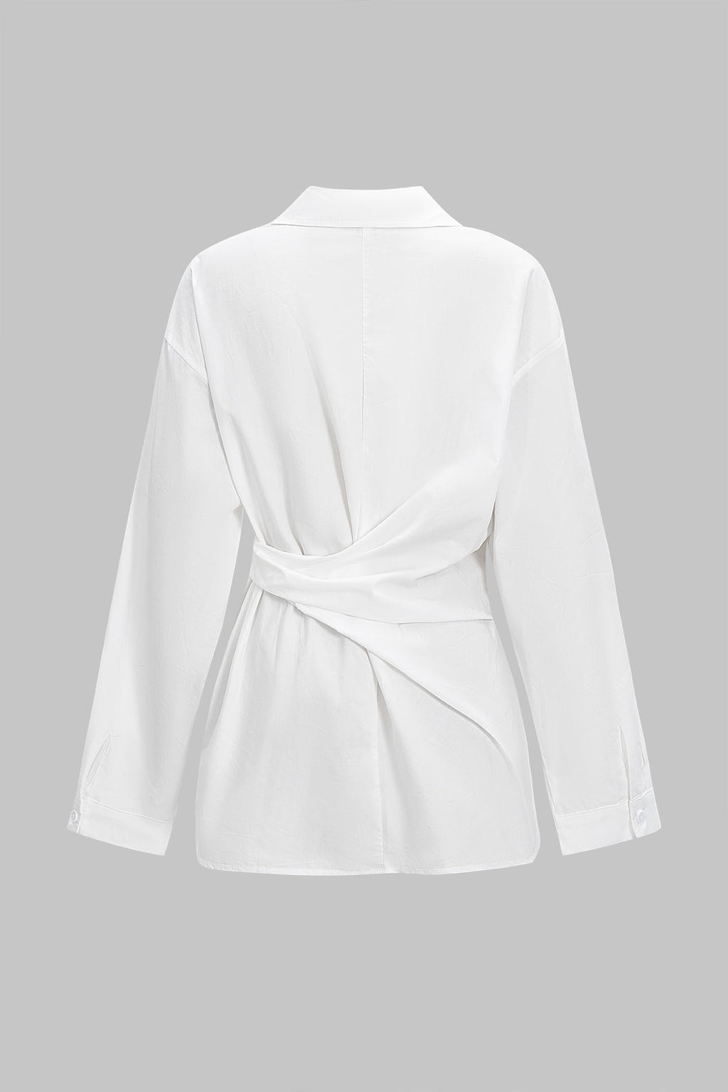 חולצה ארוכת שרוולים עם קשירה קדמית 