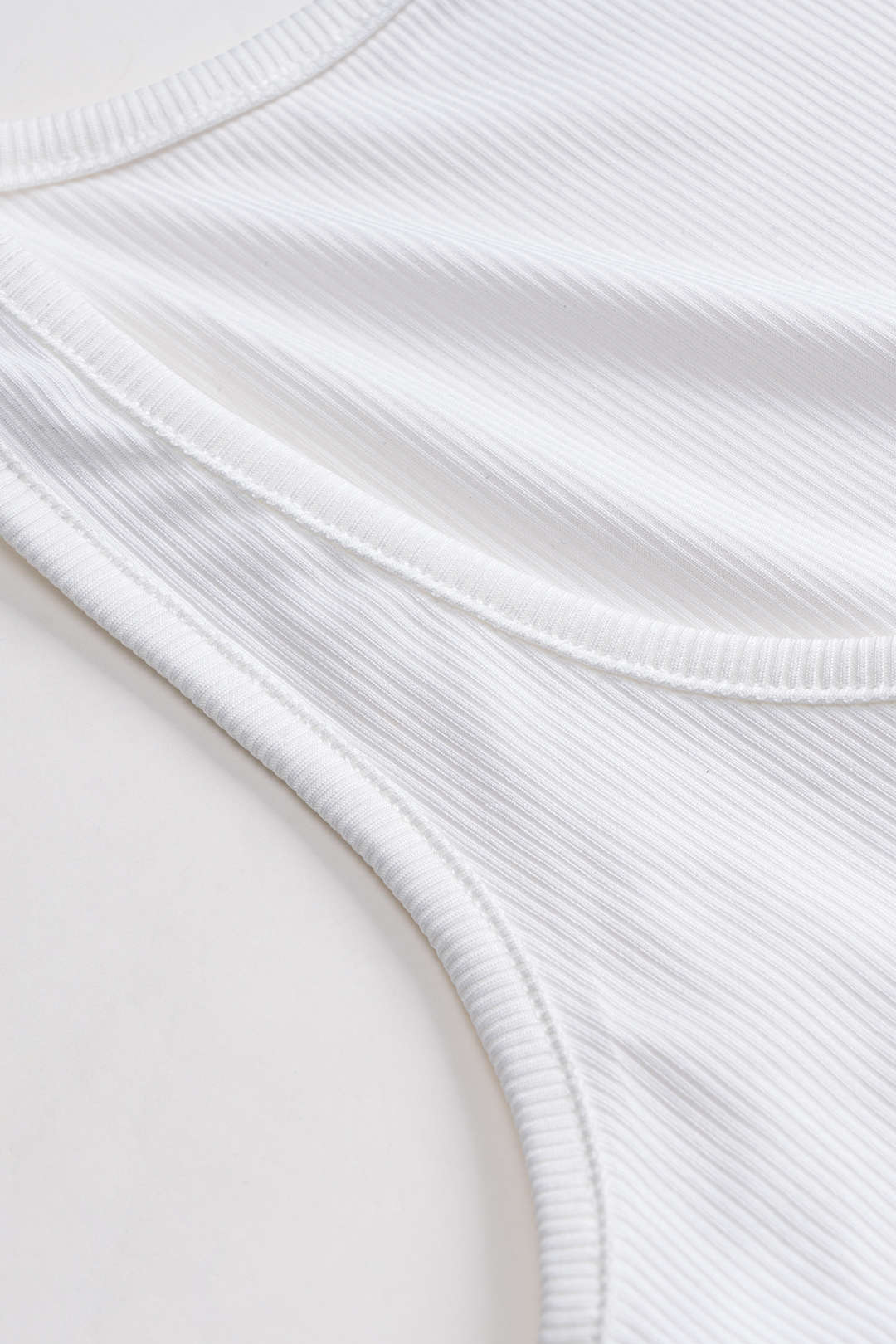 Blusa Texturizada Sin Mangas Con Impresión De Letras