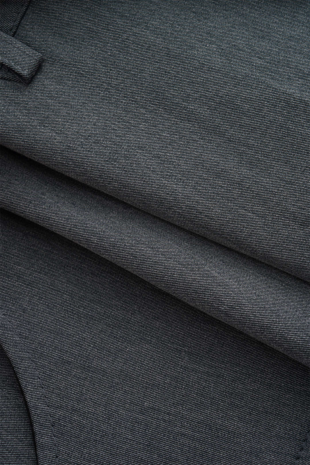 חצאית עם הדפס משובץ טלאים 