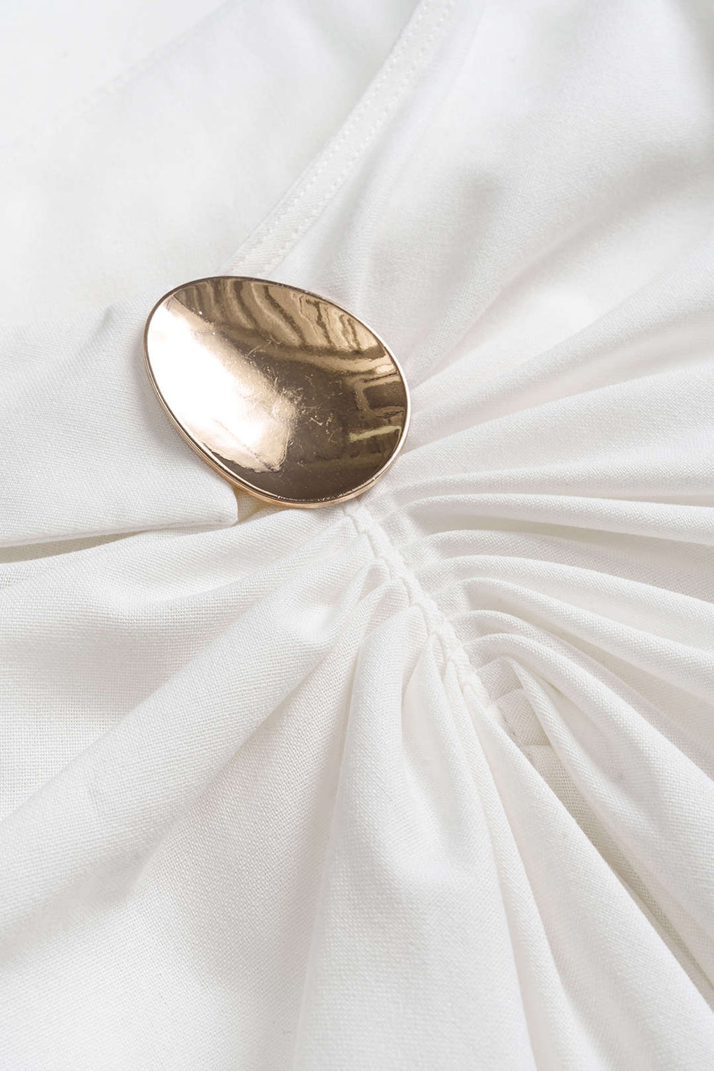 חצאית אסימטרית עם קפלים מפשתן 