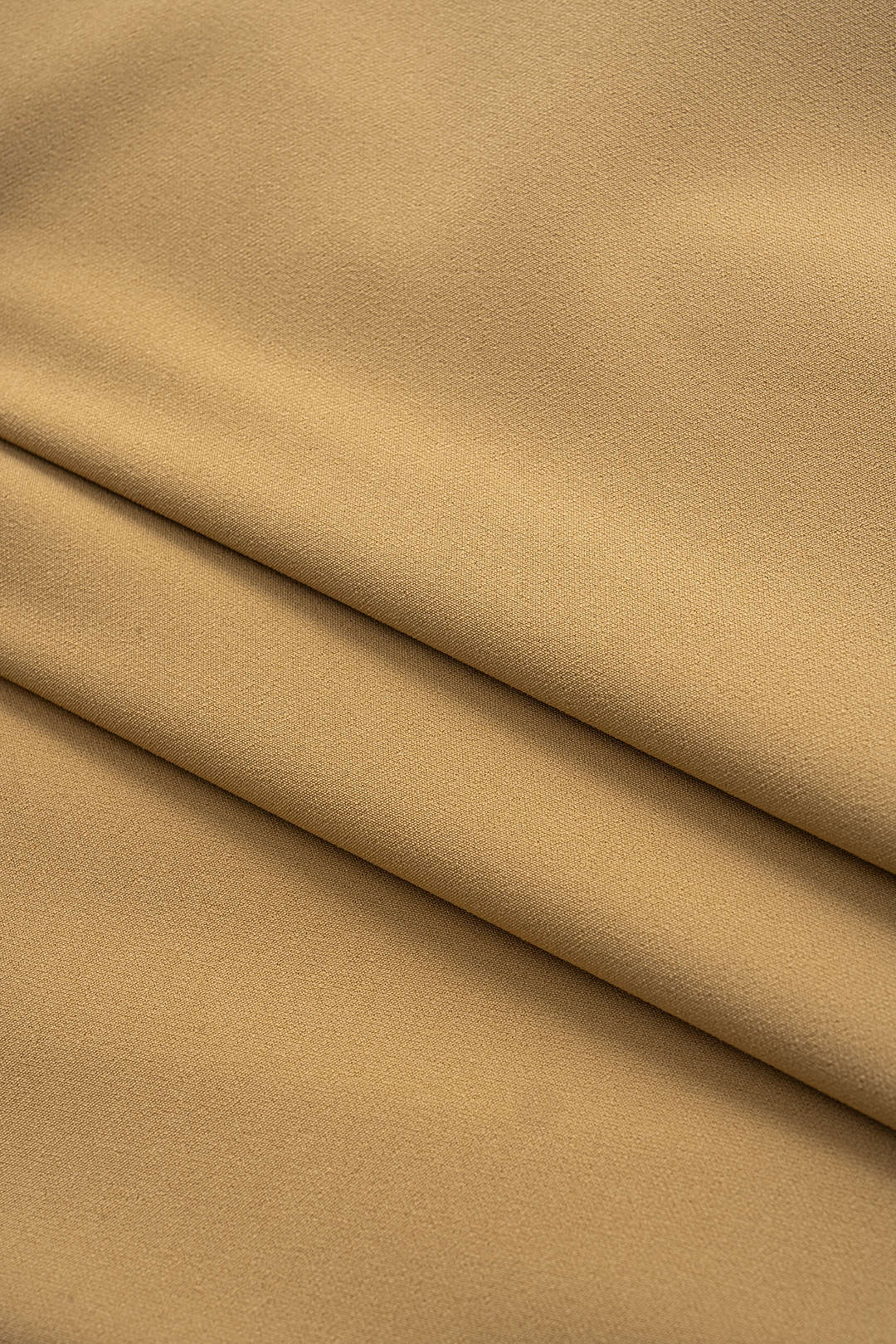 חצאית עם כיסים מכופתרים ממתכת 