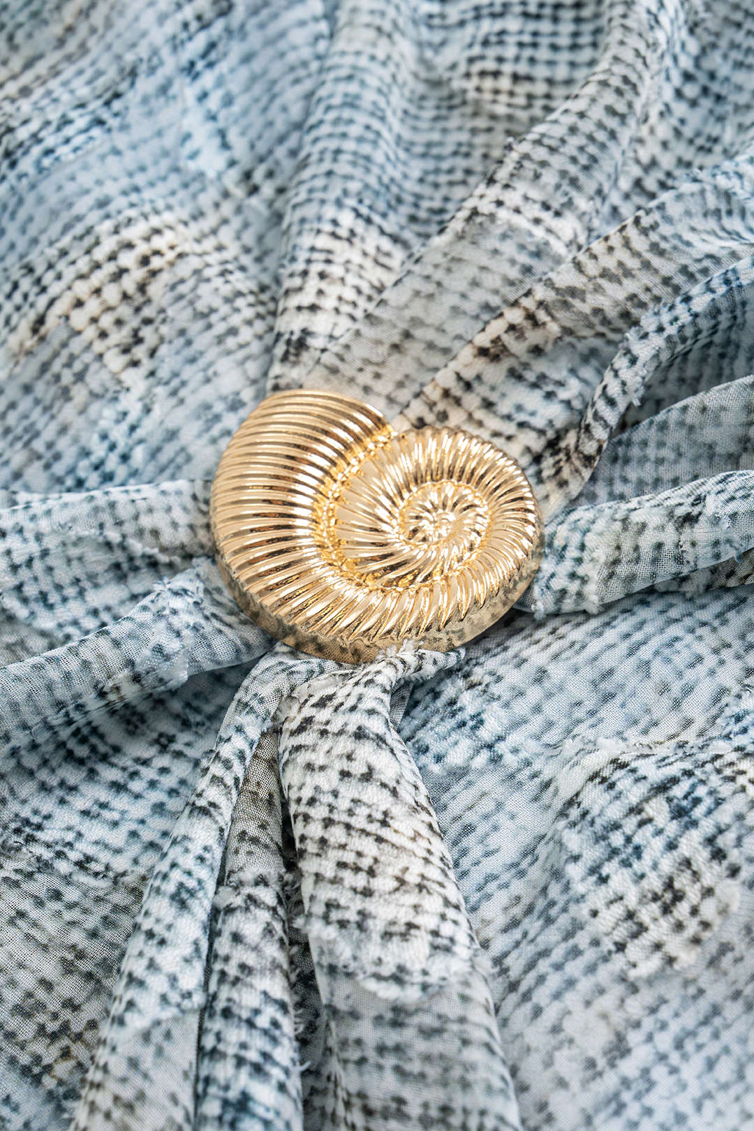 Abstract Pattern Chiffon Zipper Metallic Sea Shell Decor Ruched Skirt