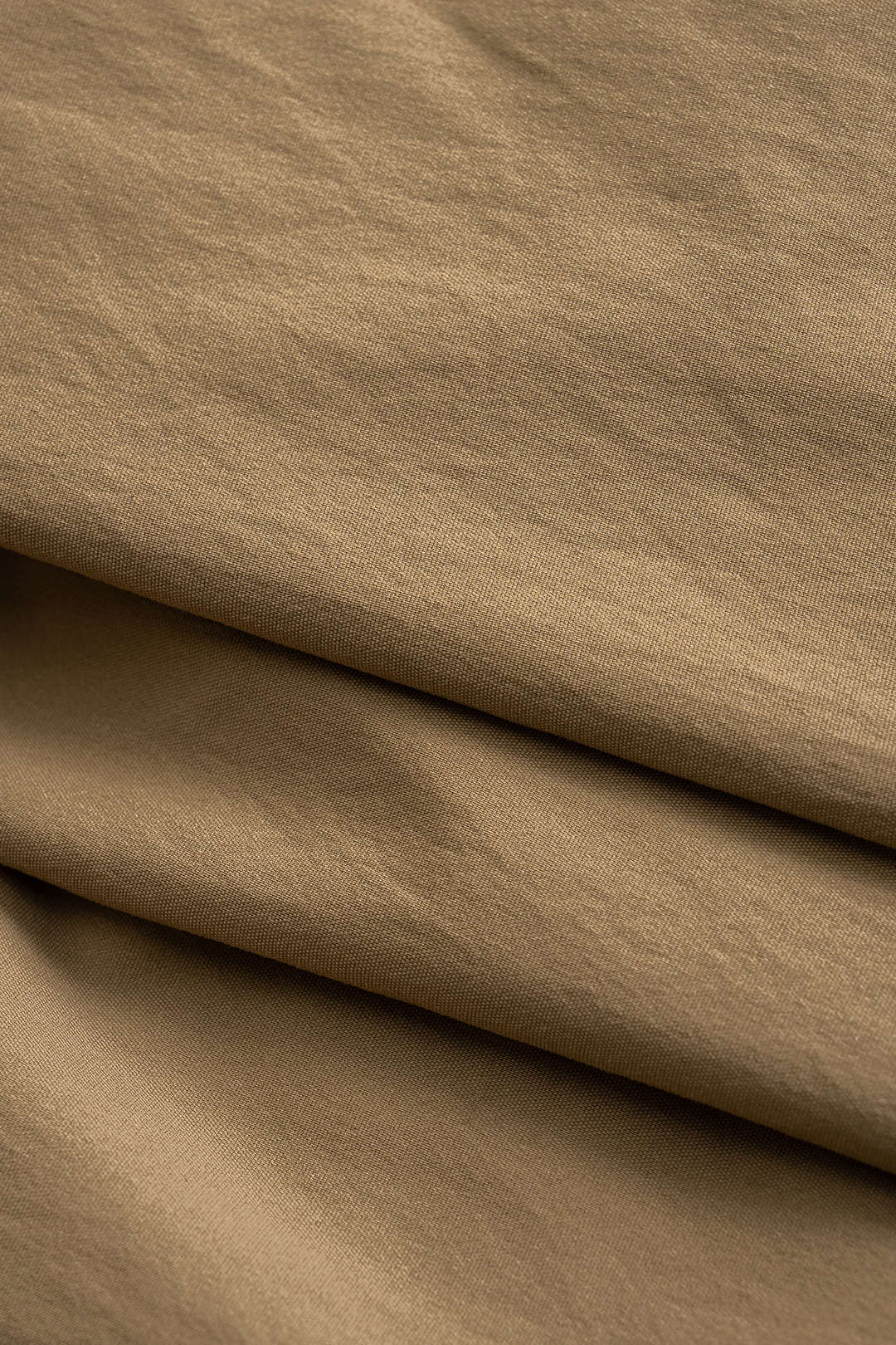 חצאית עם רוכסן וכיסים