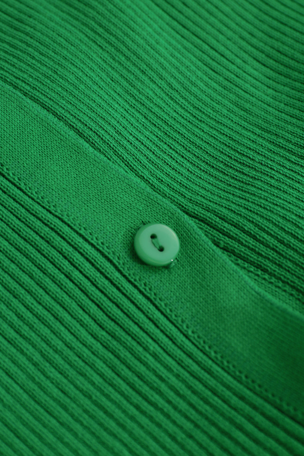 שמלת מקסי עם שרוולים קצרים וצווארון כפתורים 