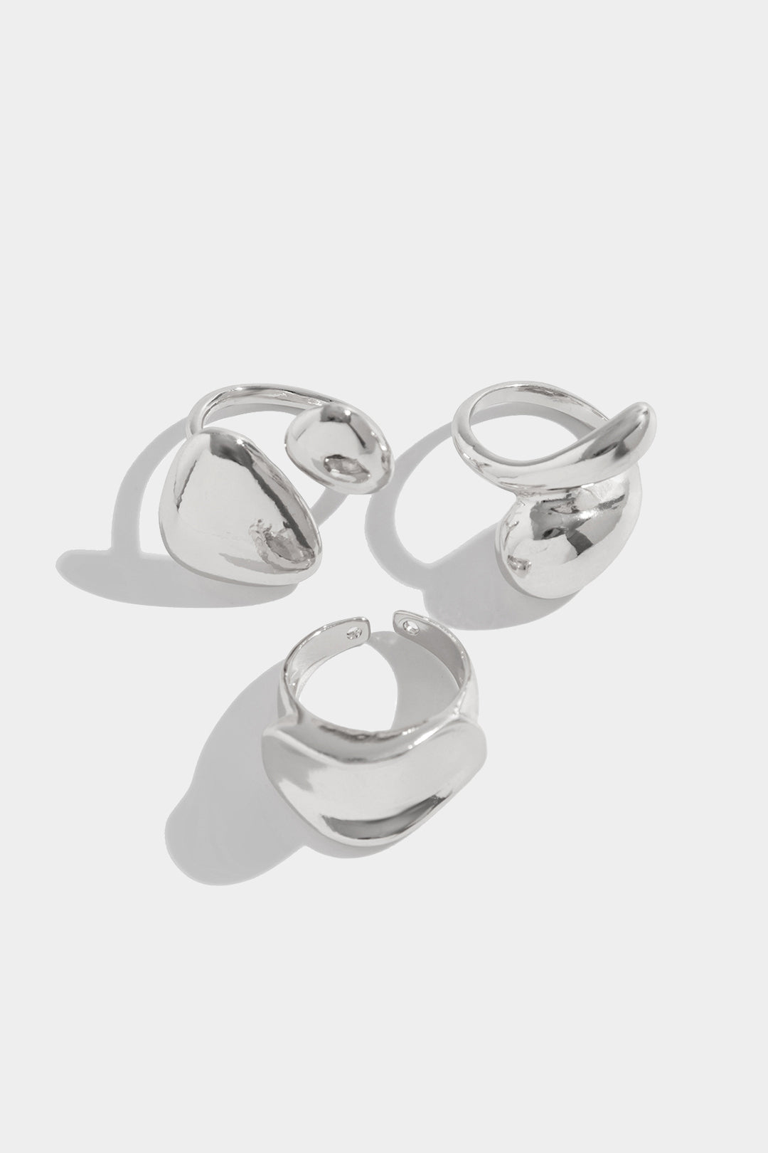 Anillos Irregulares Metálicos Texturas Minimalistas