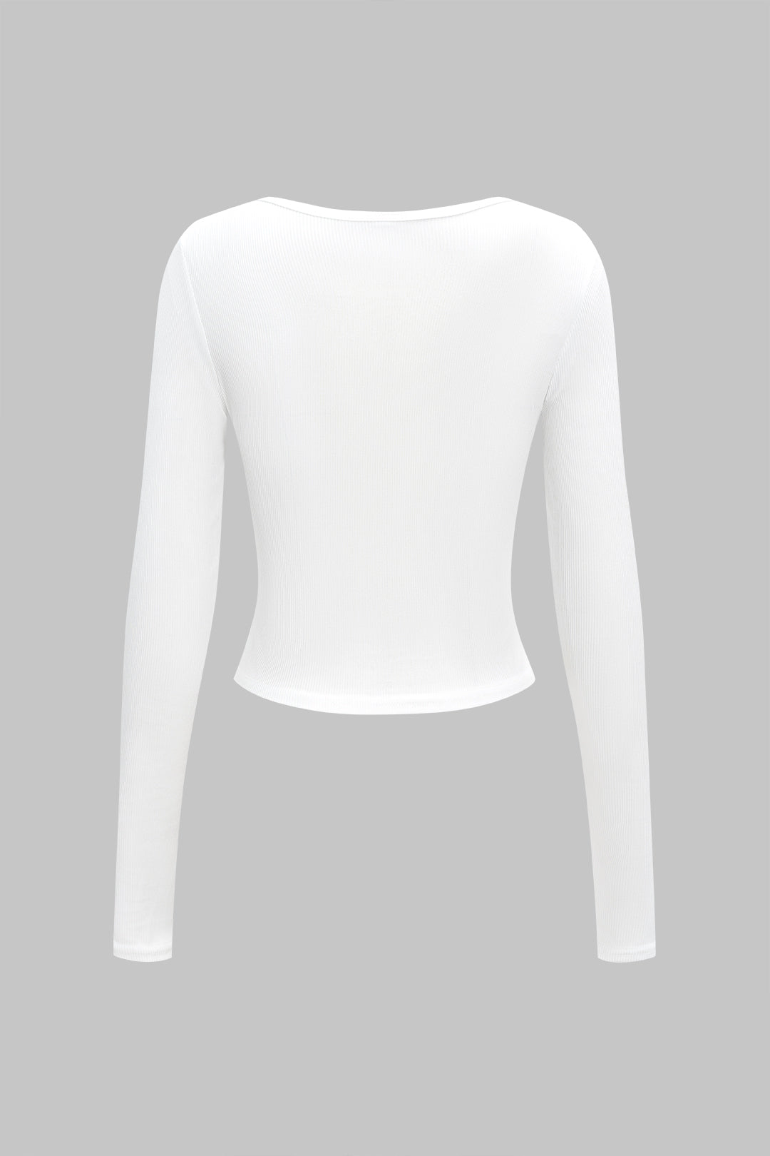 חולצת טי עם שרוולים ארוכים וצווארון מרובע עם קישוטי אבני חן 