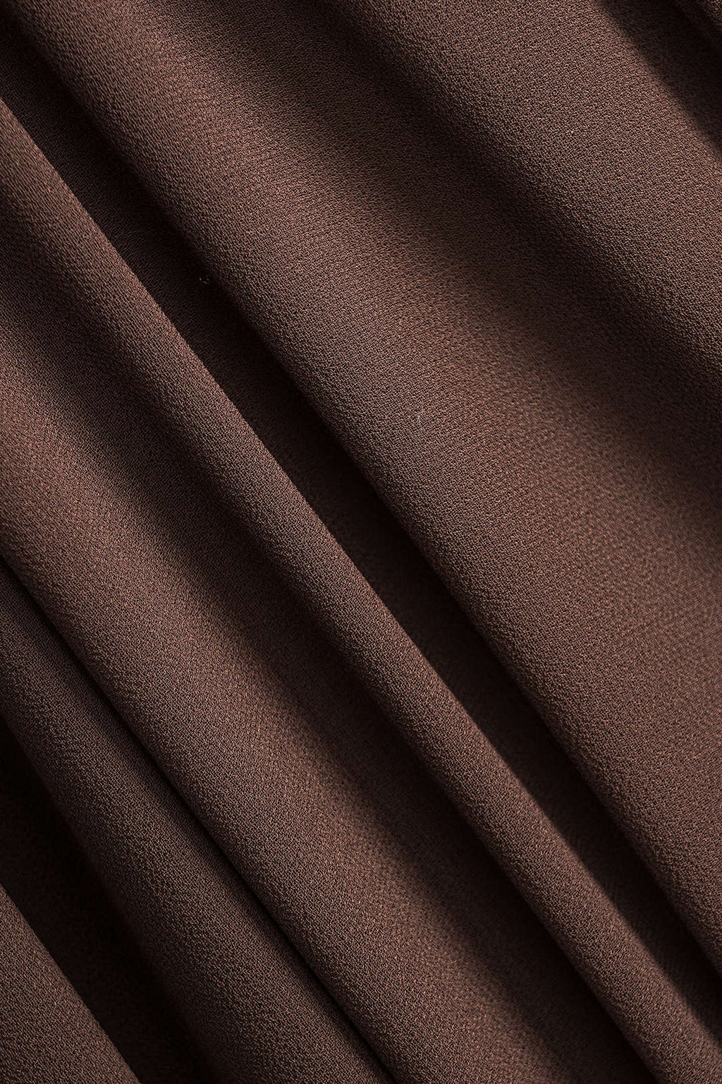 חצאית שיפון מטאלית גבוהה עם קפלים 