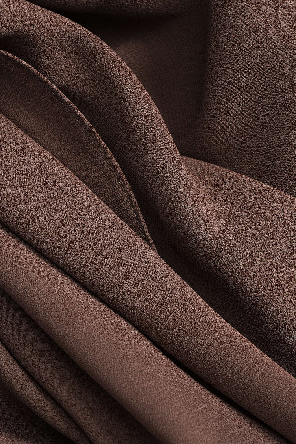 חצאית שיפון מטאלית גבוהה עם קפלים 