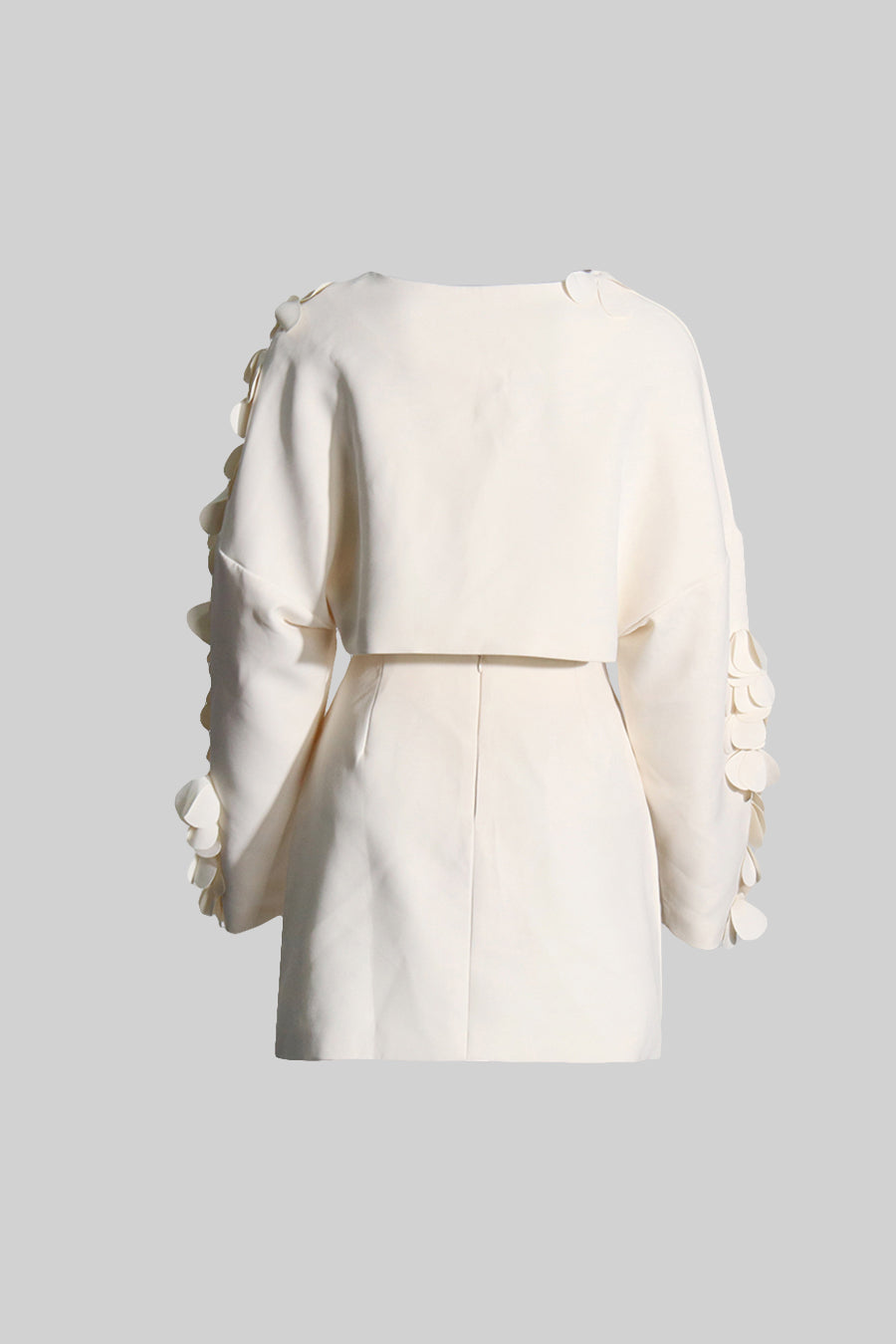 Conjunto Elegante de Dos Piezas con Pétalos Mujer Noche