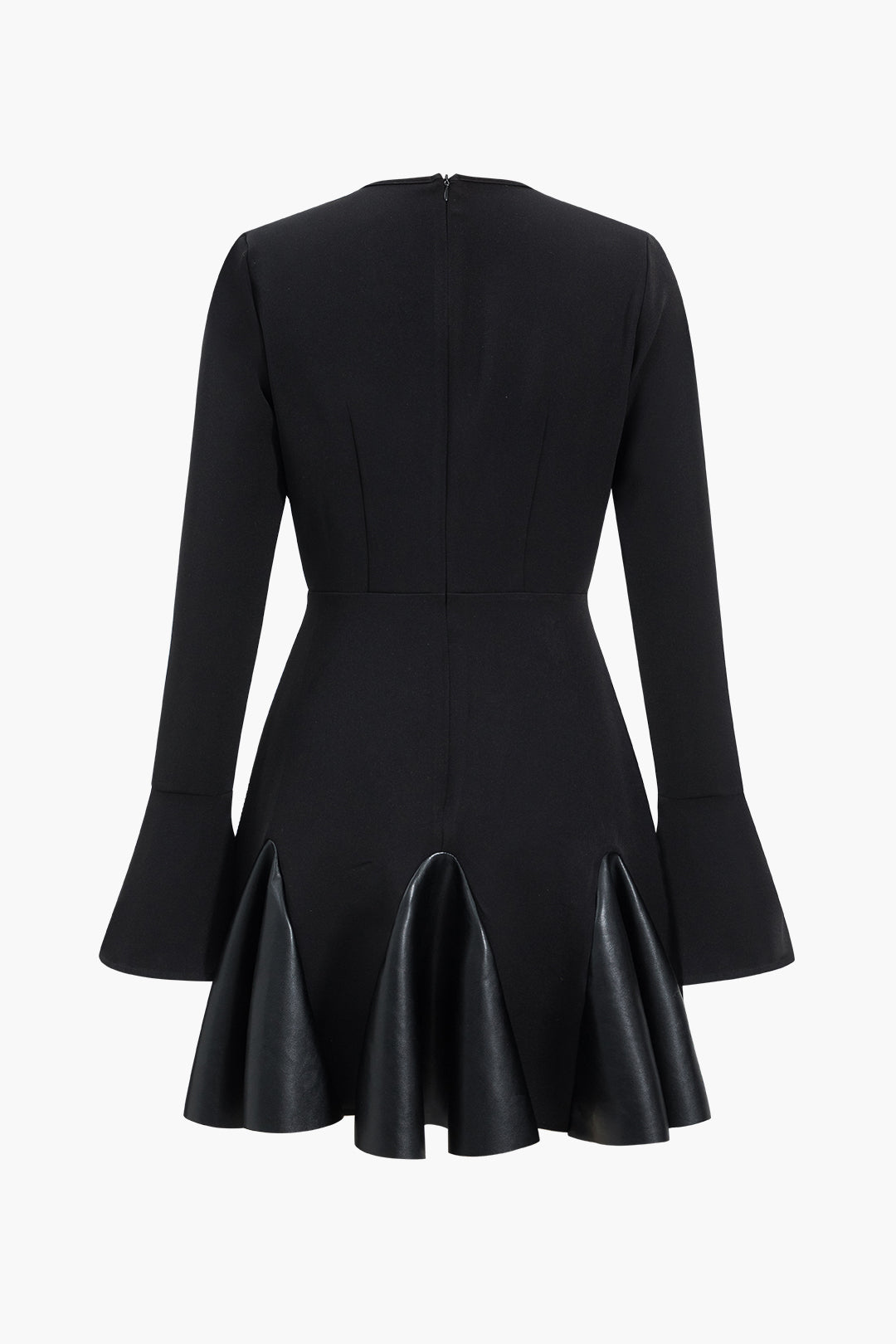 שמלת מיני עם שרוולים ארוכים וצווארון עגול דמוי עור 