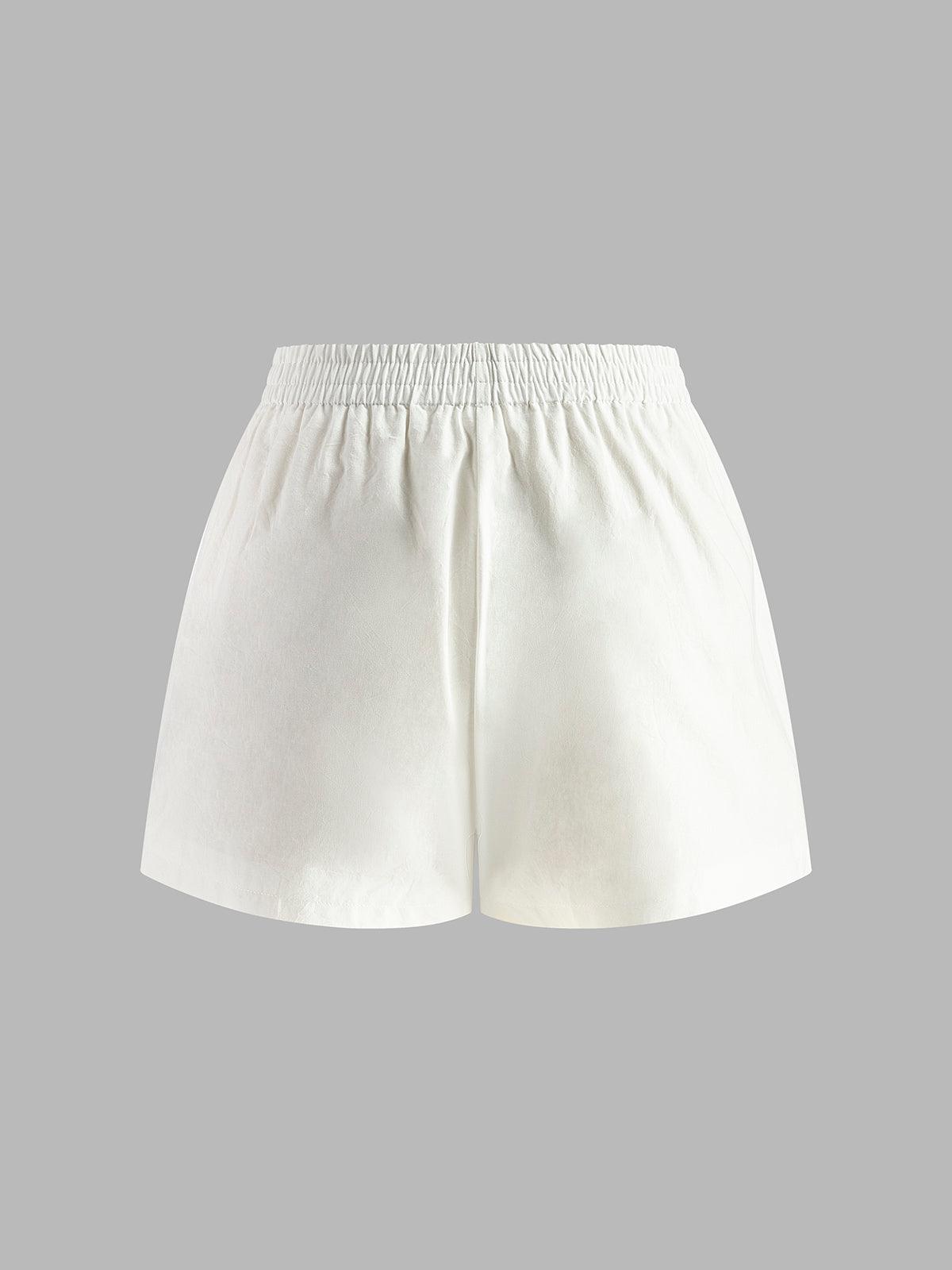 Conjunto de Shorts Blancos con Cuello Halter y Lazo