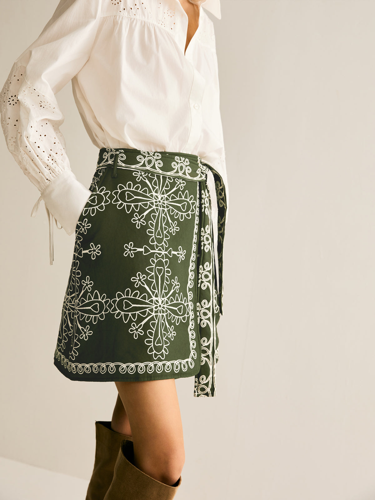 Falda Boheme Estampada Con Cintura Alta Y Cinturón Elegante