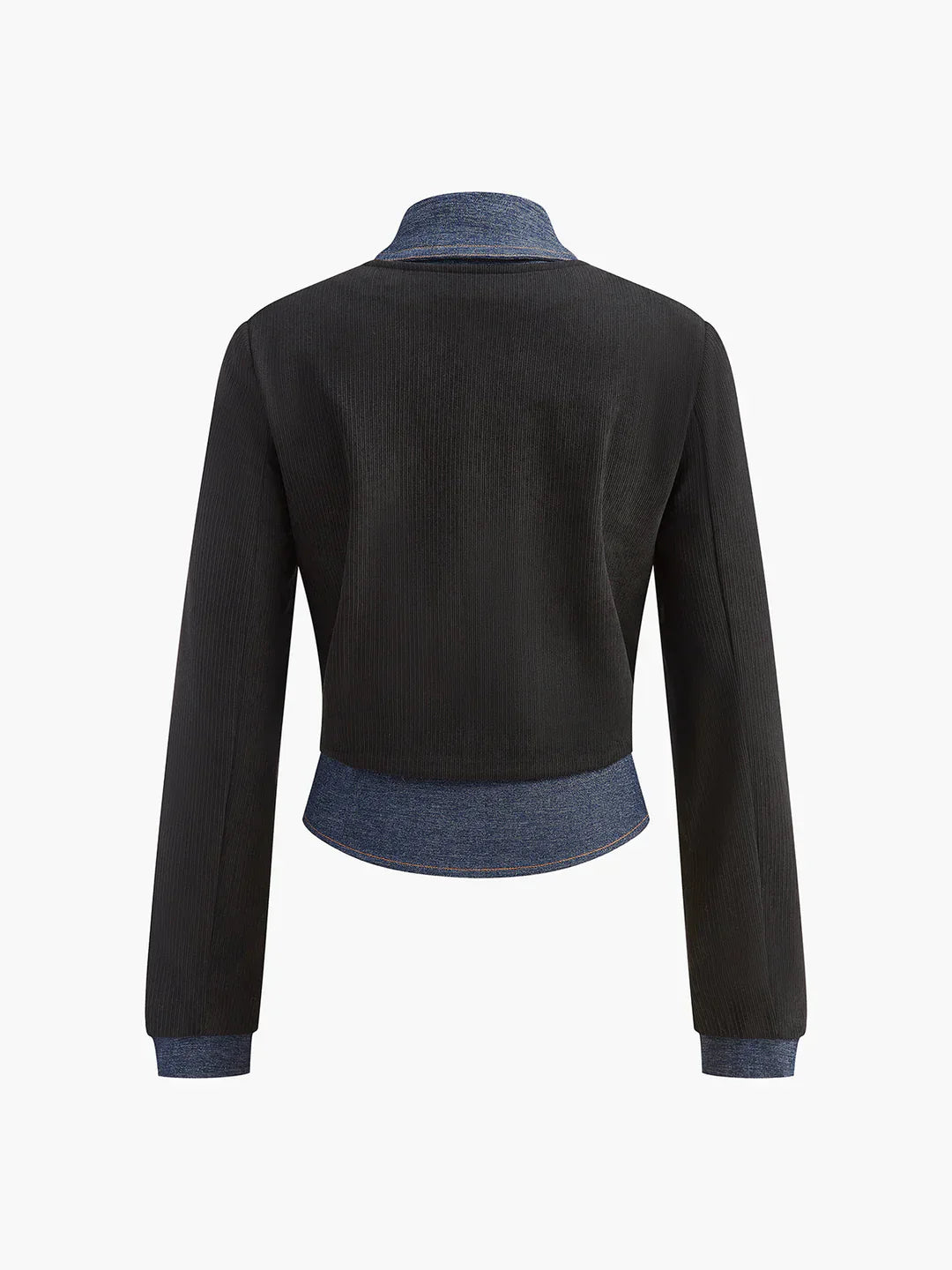 Blusa Bardot Elegante Con Detalle Denim Y Botones Dorados
