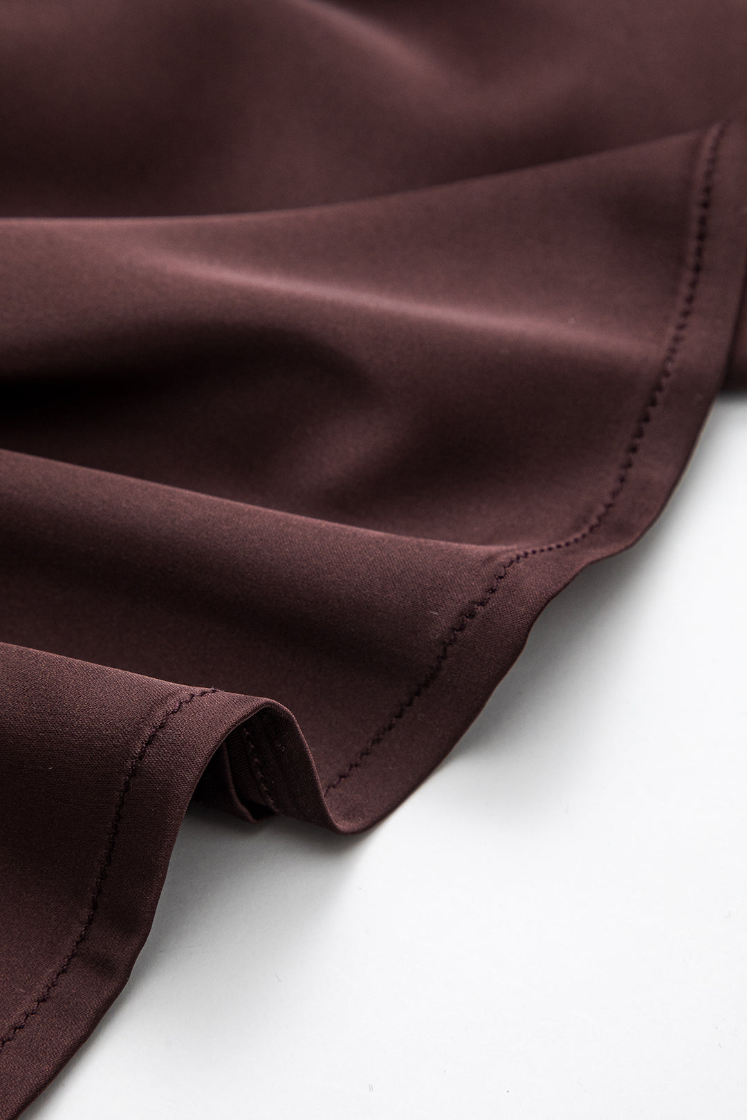 חצאית סאטן עם רוכסן 